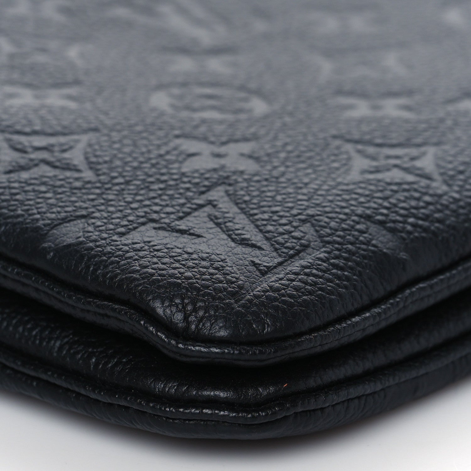Louis Vuitton Empreinte Double Zip Pochette Black 9 of 10