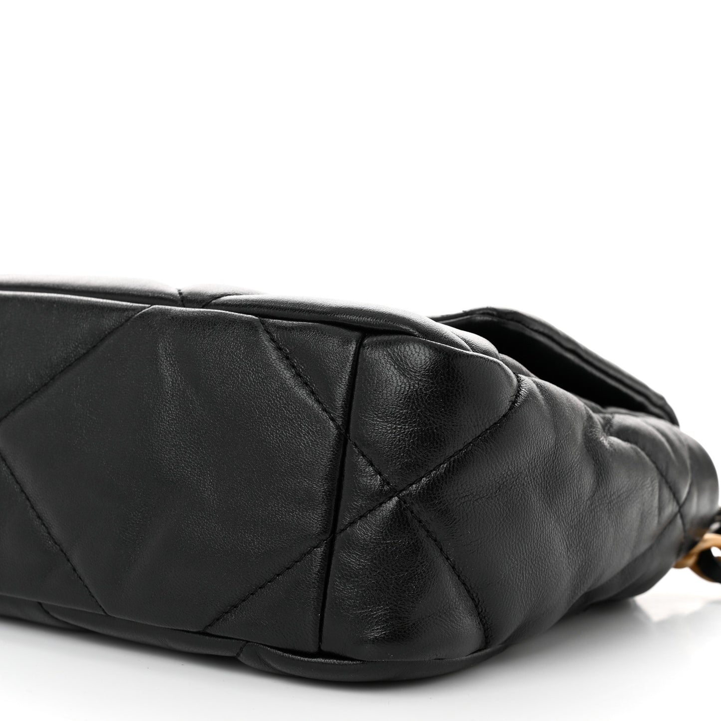 Lambskin Quilted Medium Chanel 19 Flap Black