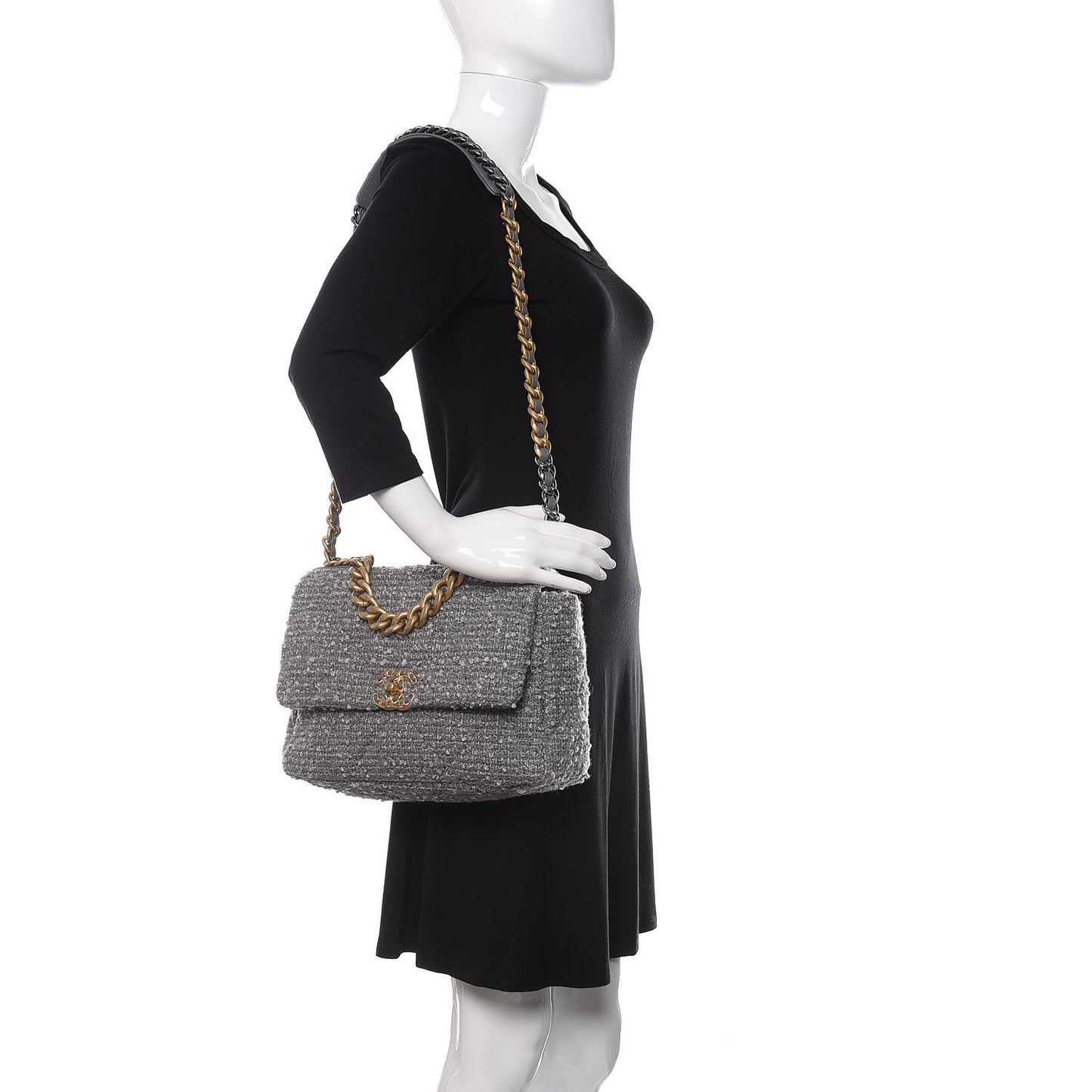 Tweed Quilted Large 19 Flap Grey
