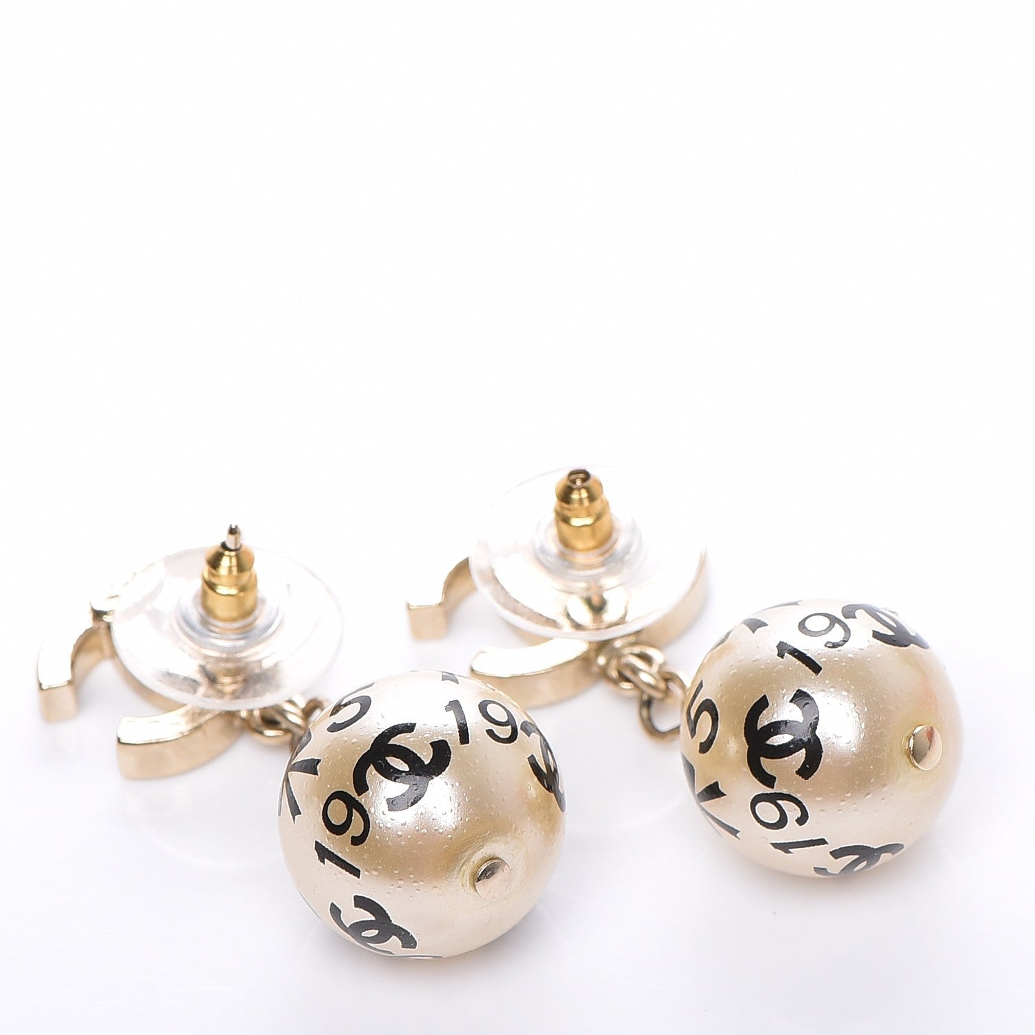 Chanel Enamel CC Pearl Dangle Earrings Black Blanc Nacre 3 of 4