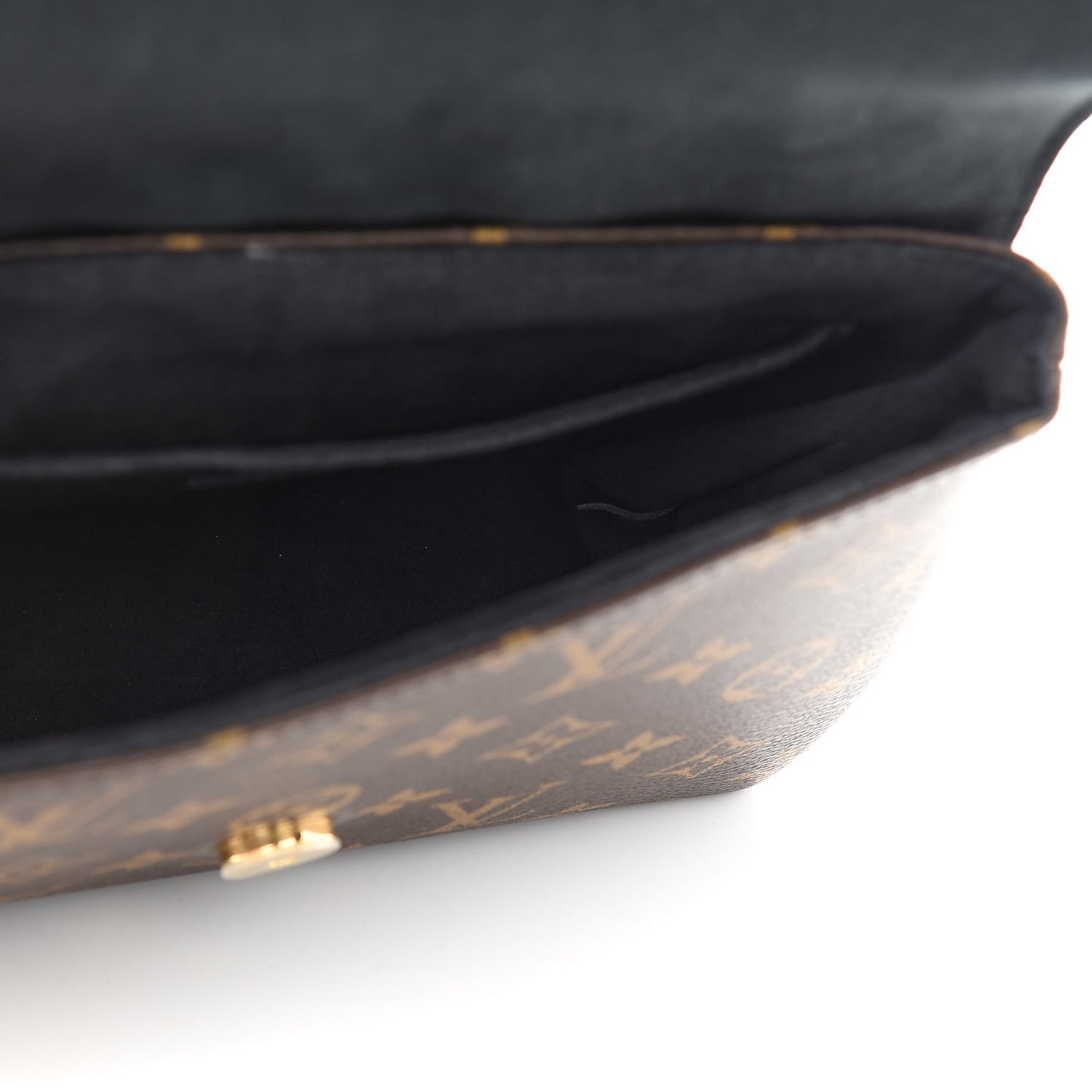 Monogram Locky BB Black