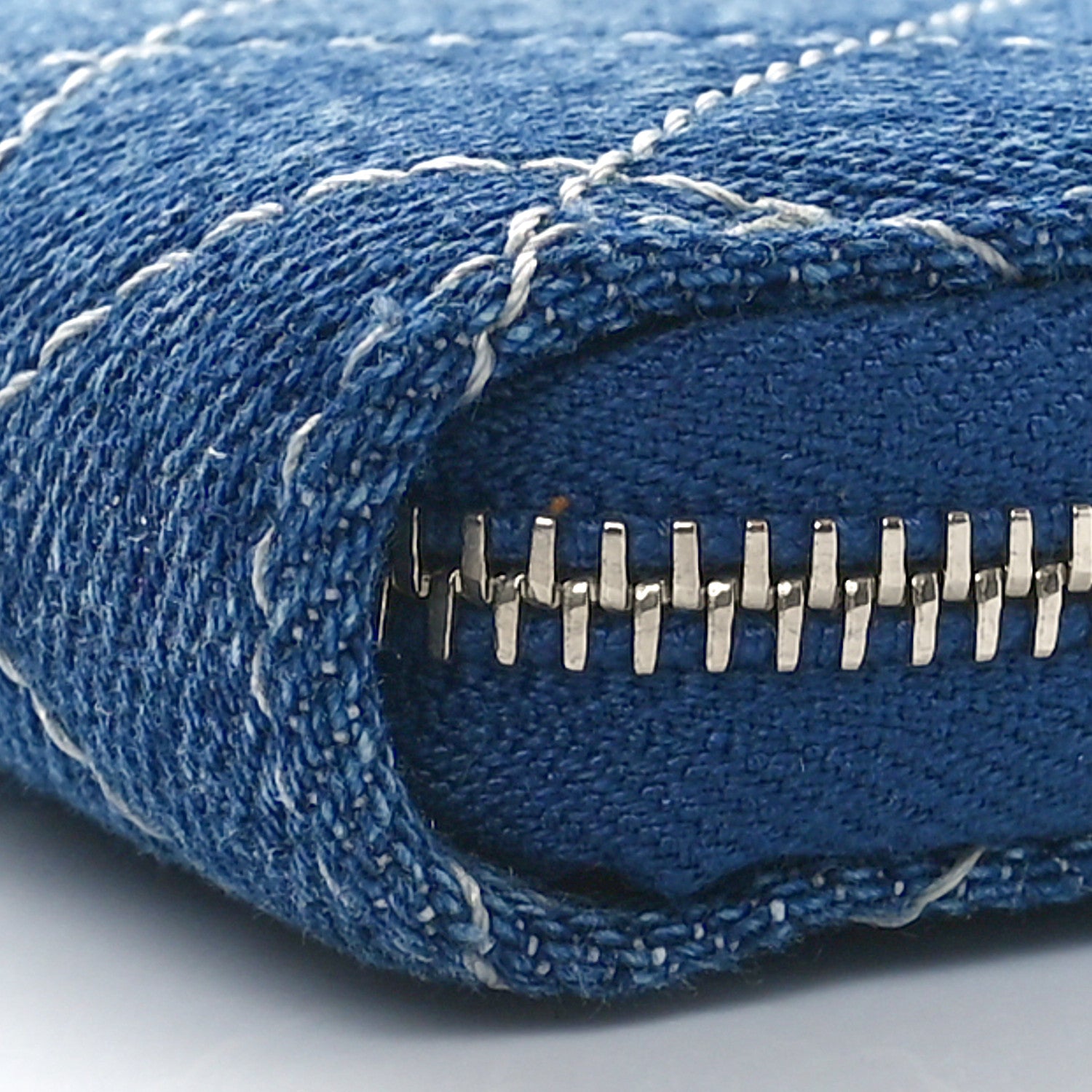 Chanel Denim Quilted Zip Coin Purse Blue 10 of 11