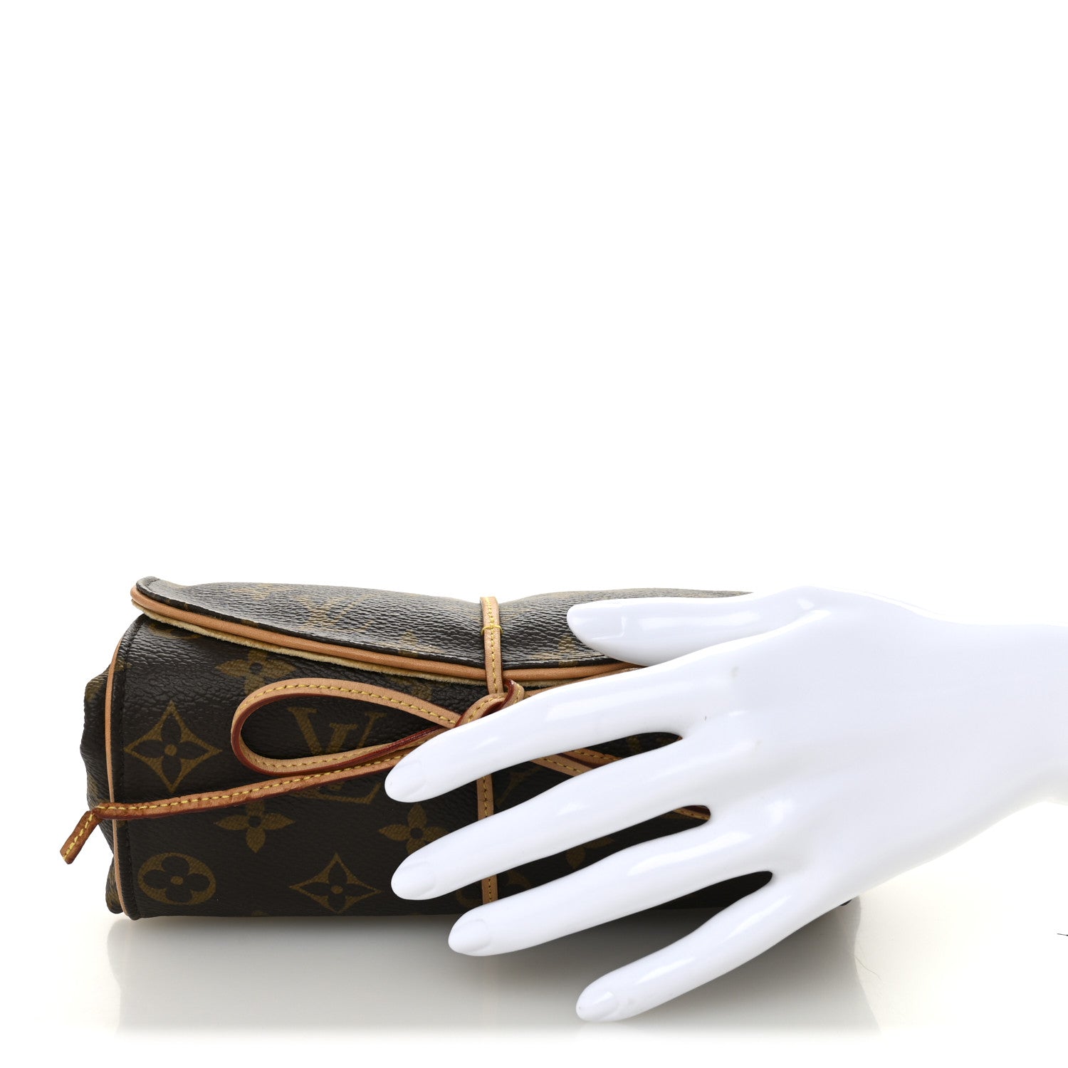 Louis Vuitton Monogram Jewelry Roll Pouch 1845701 – FASHIONPHILE