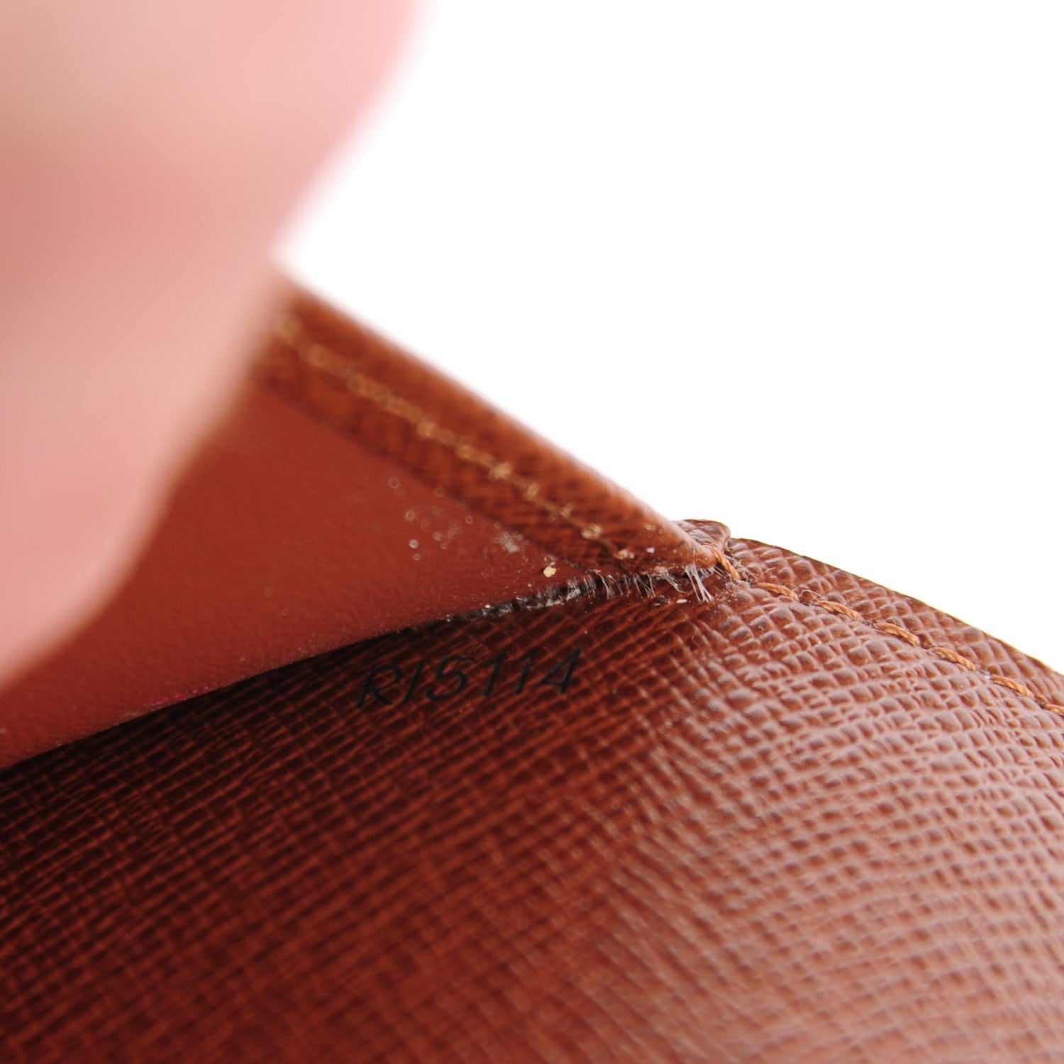 Louis Vuitton Monogram Medium Ring Agenda Cover 8 of 8