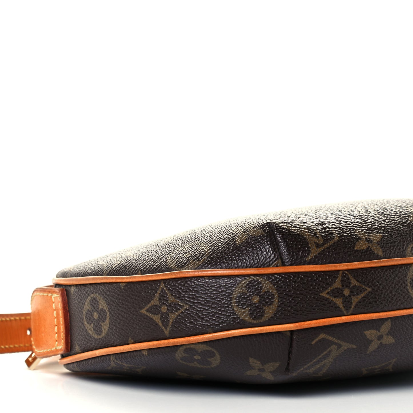 Monogram Croissant PM