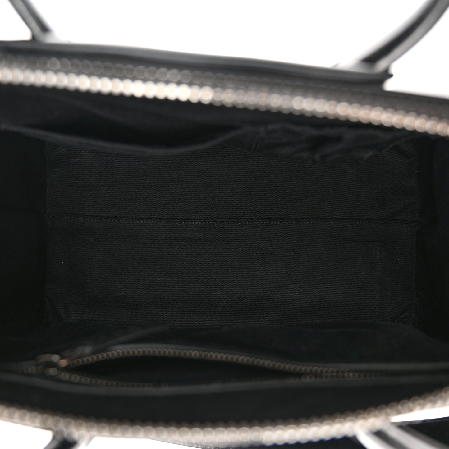 Shiny Lord Calfskin Medium Antigona Black