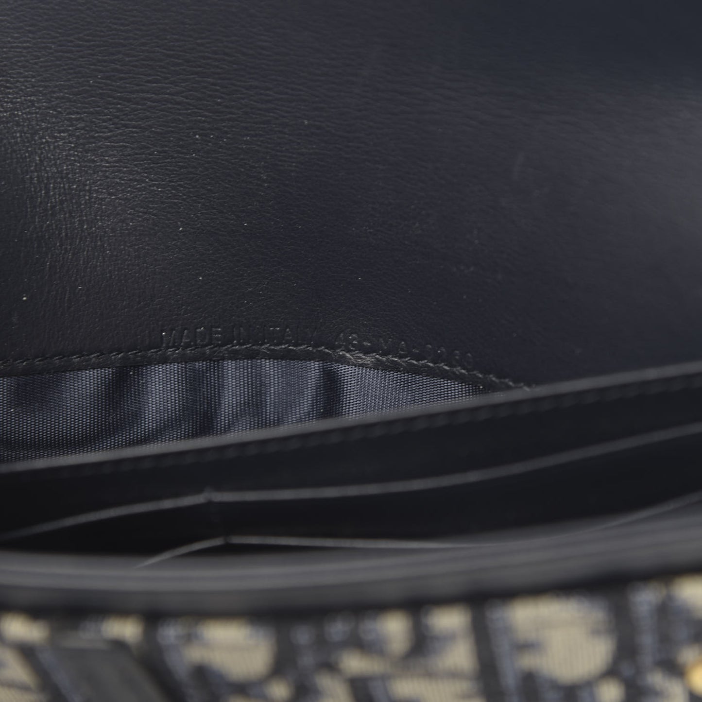 Oblique Saddle Chain Long Wallet Blue