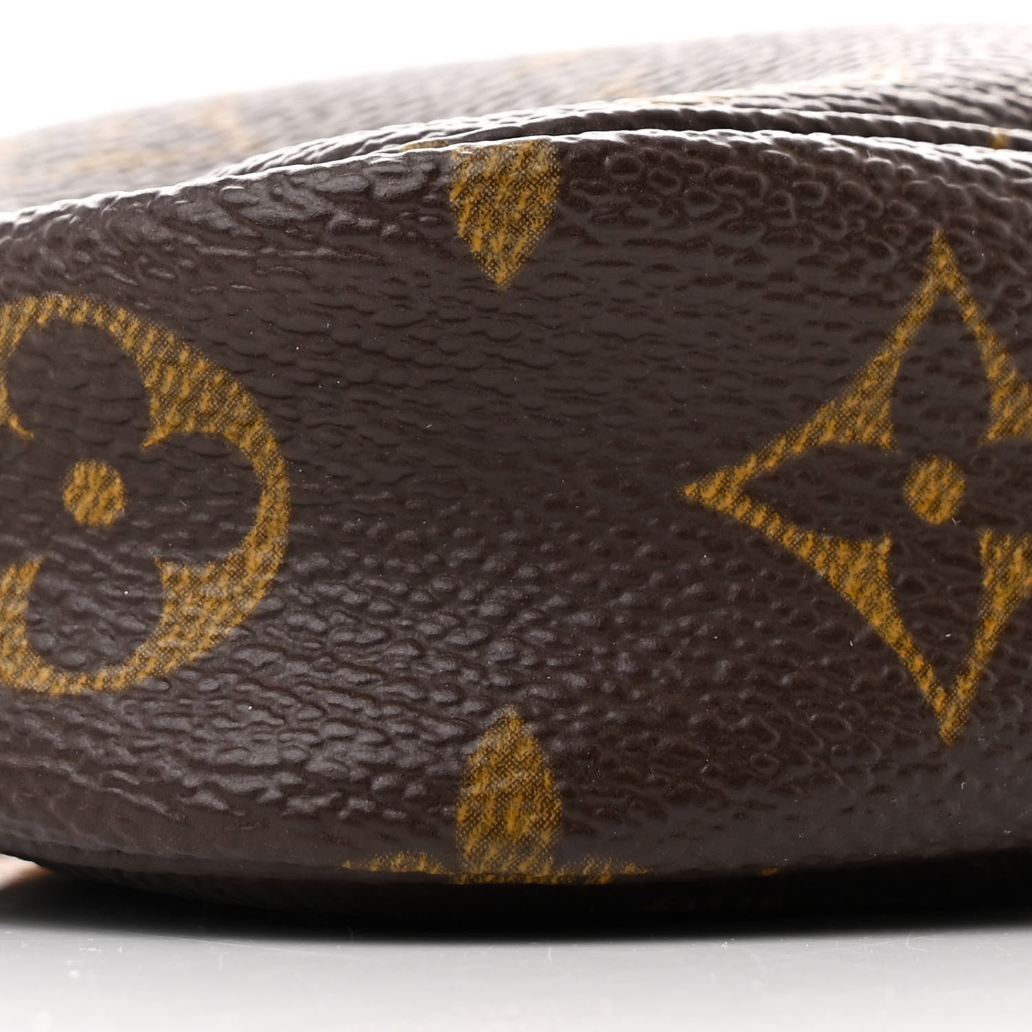 Louis Vuitton Monogram Pochette Accessories 9 of 10