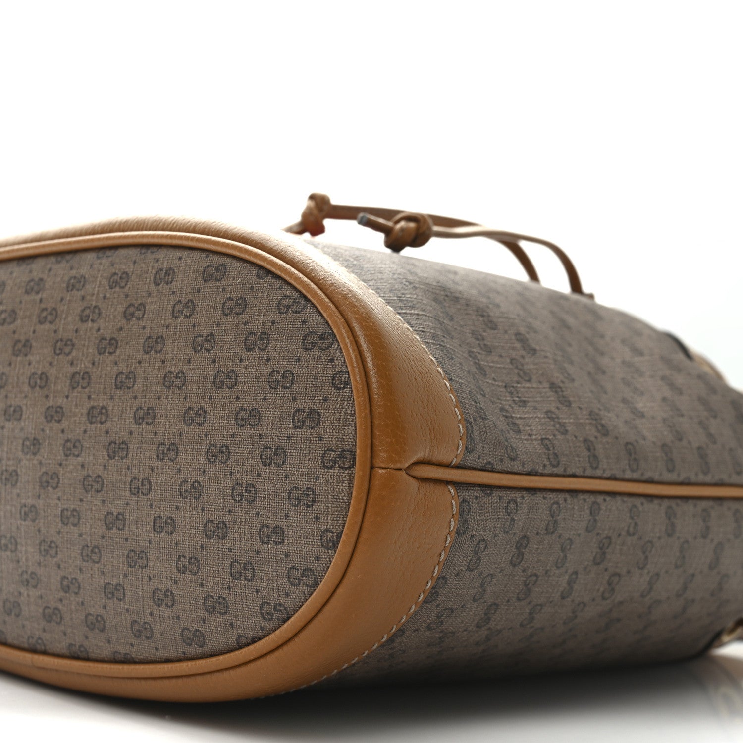 Gucci X DISNEY Mini Vintage GG Supreme Monogram Bucket Bag Beige Vintage Sun Oil 10 of 11