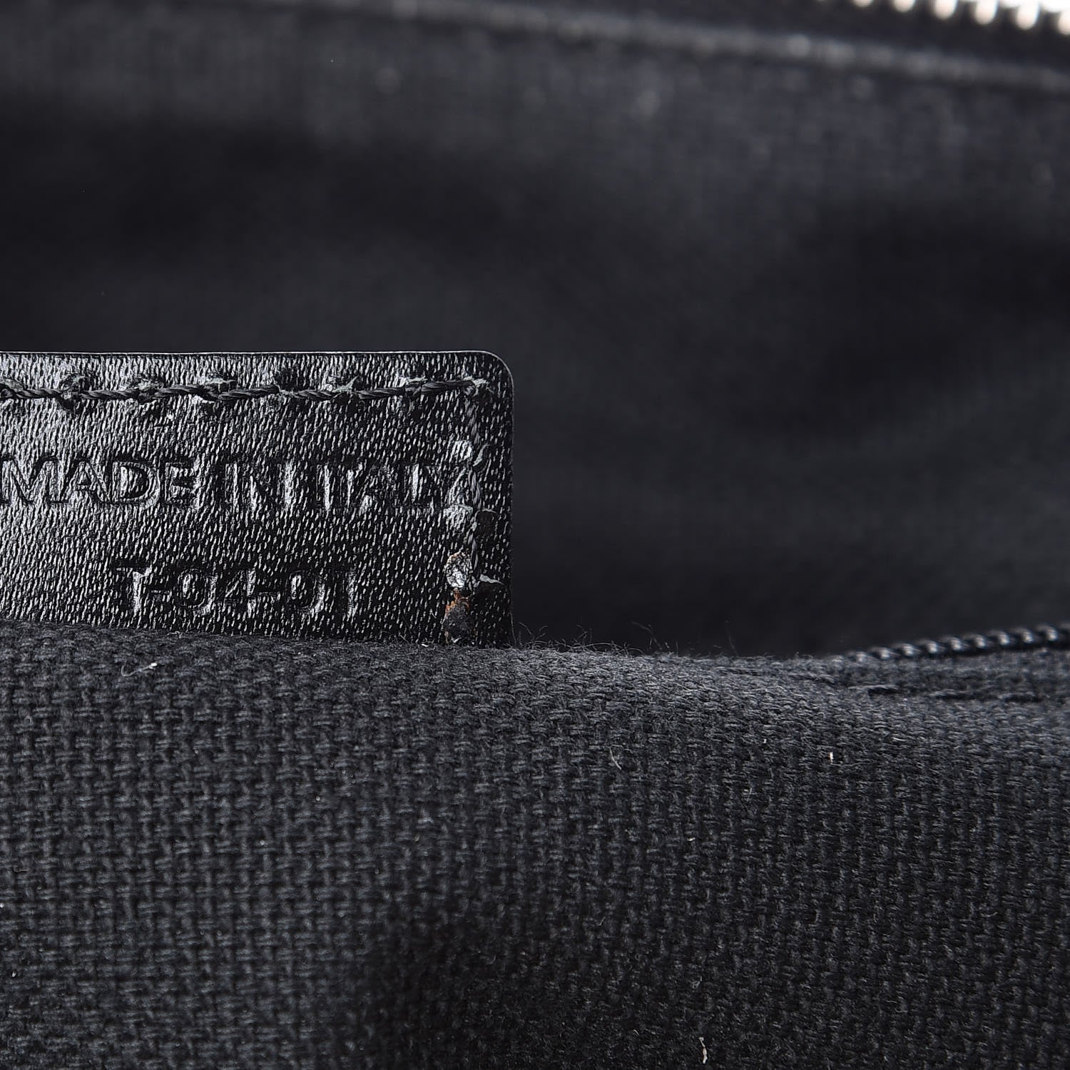 Burberry House Check Barrel Bag Black 6 of 10