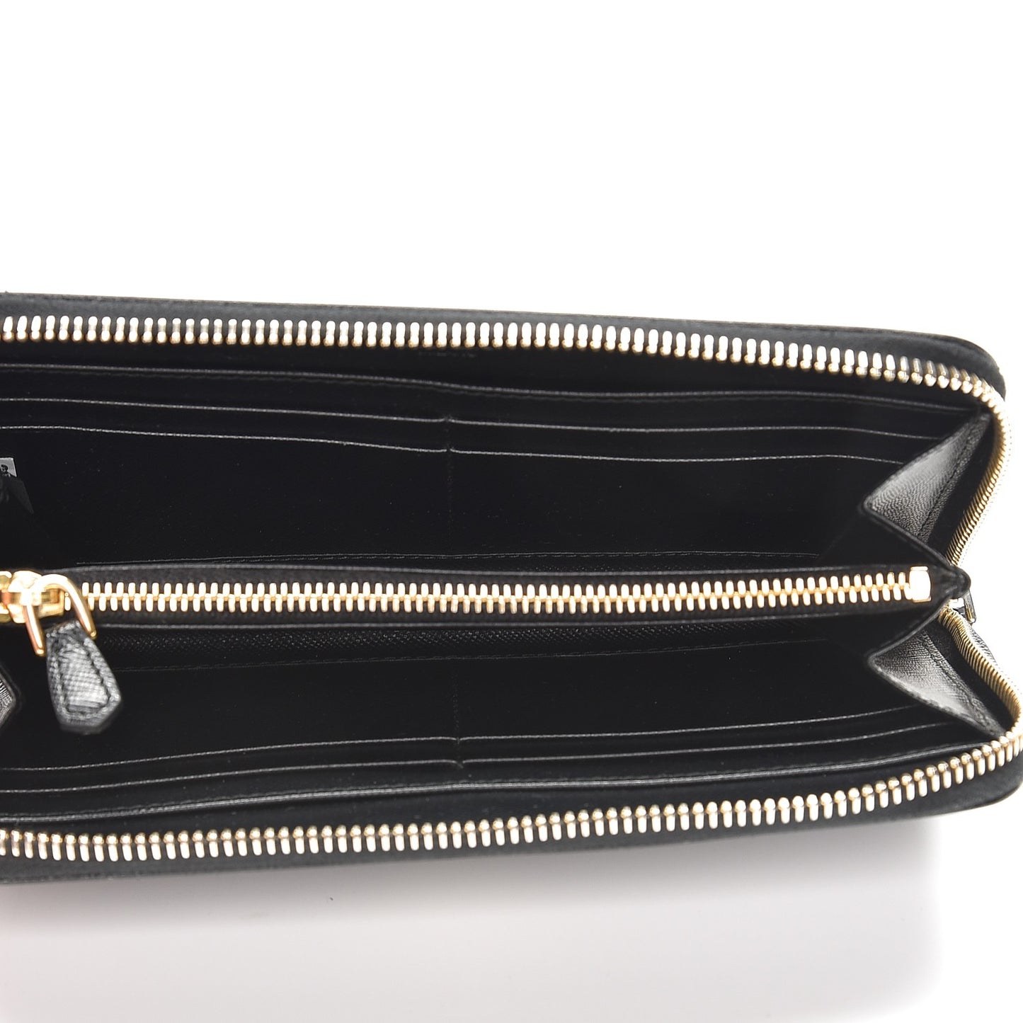 Saffiano Metal Zip Around Wallet Nero Black