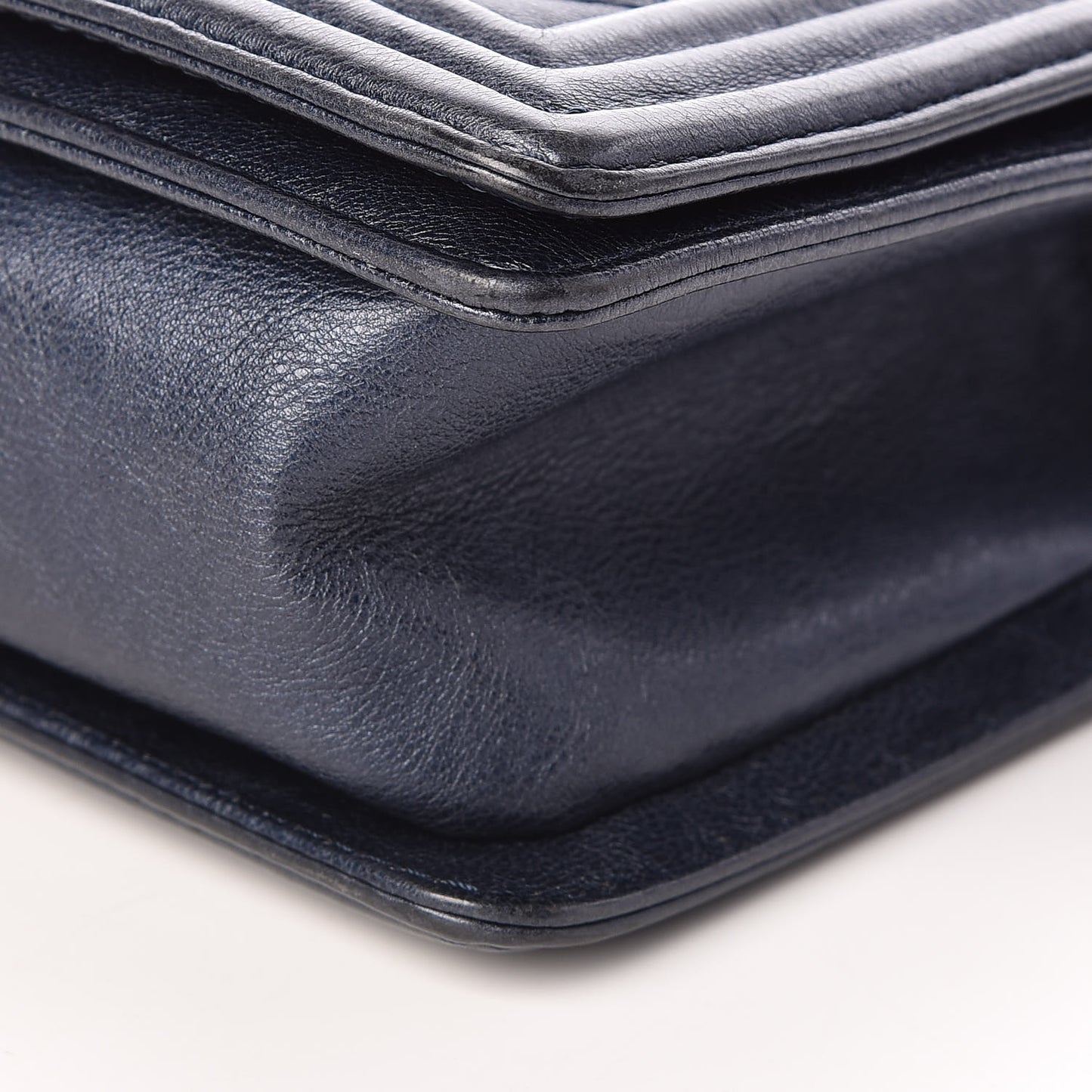 Calfskin Quilted Medium Boy Flap Dark Navy