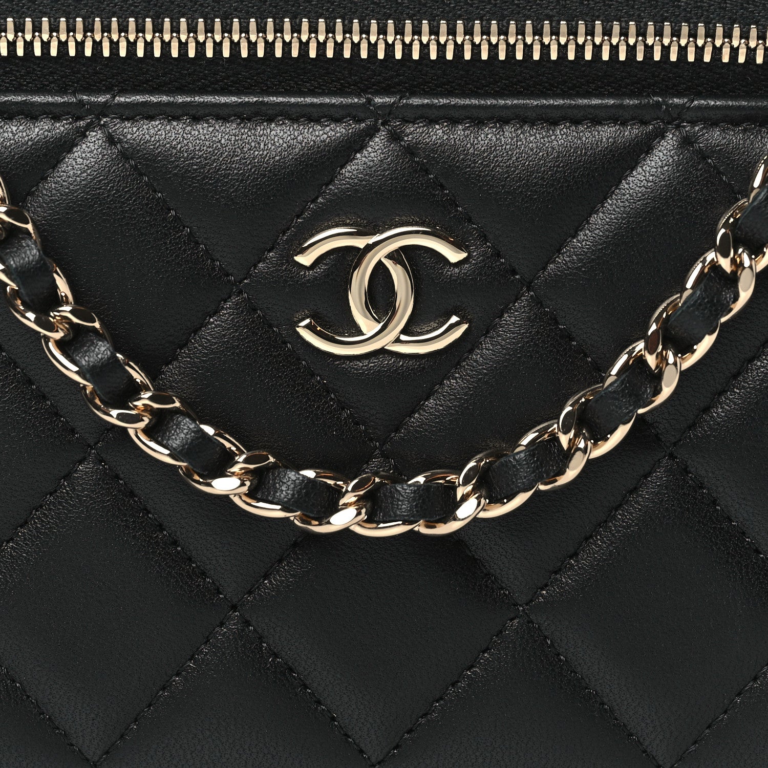 Chanel Lambskin Quilted Small Top Handle Vanity Case With Chain Black 8 of 10