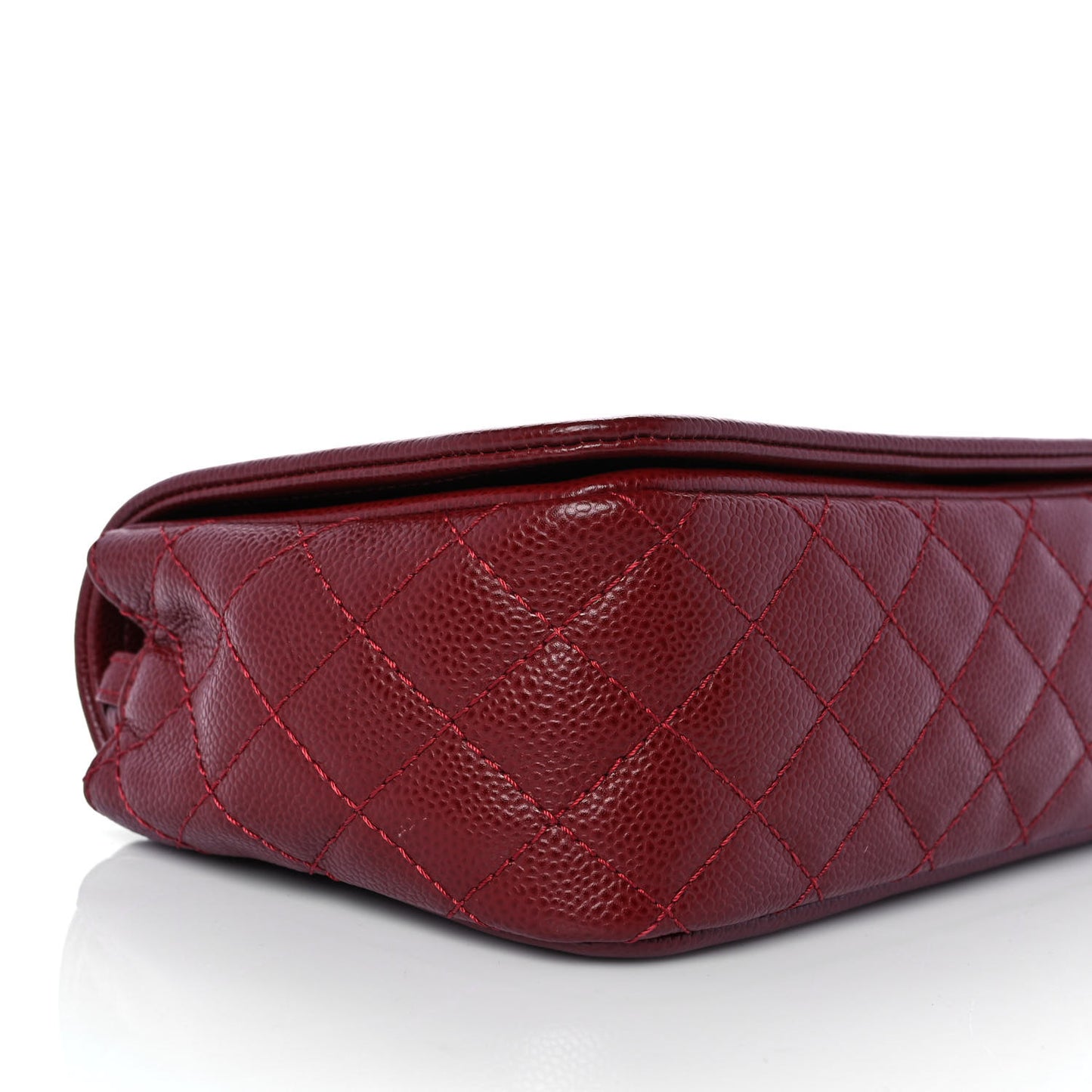 Caviar Medium Timeless CC Flap Dark Red