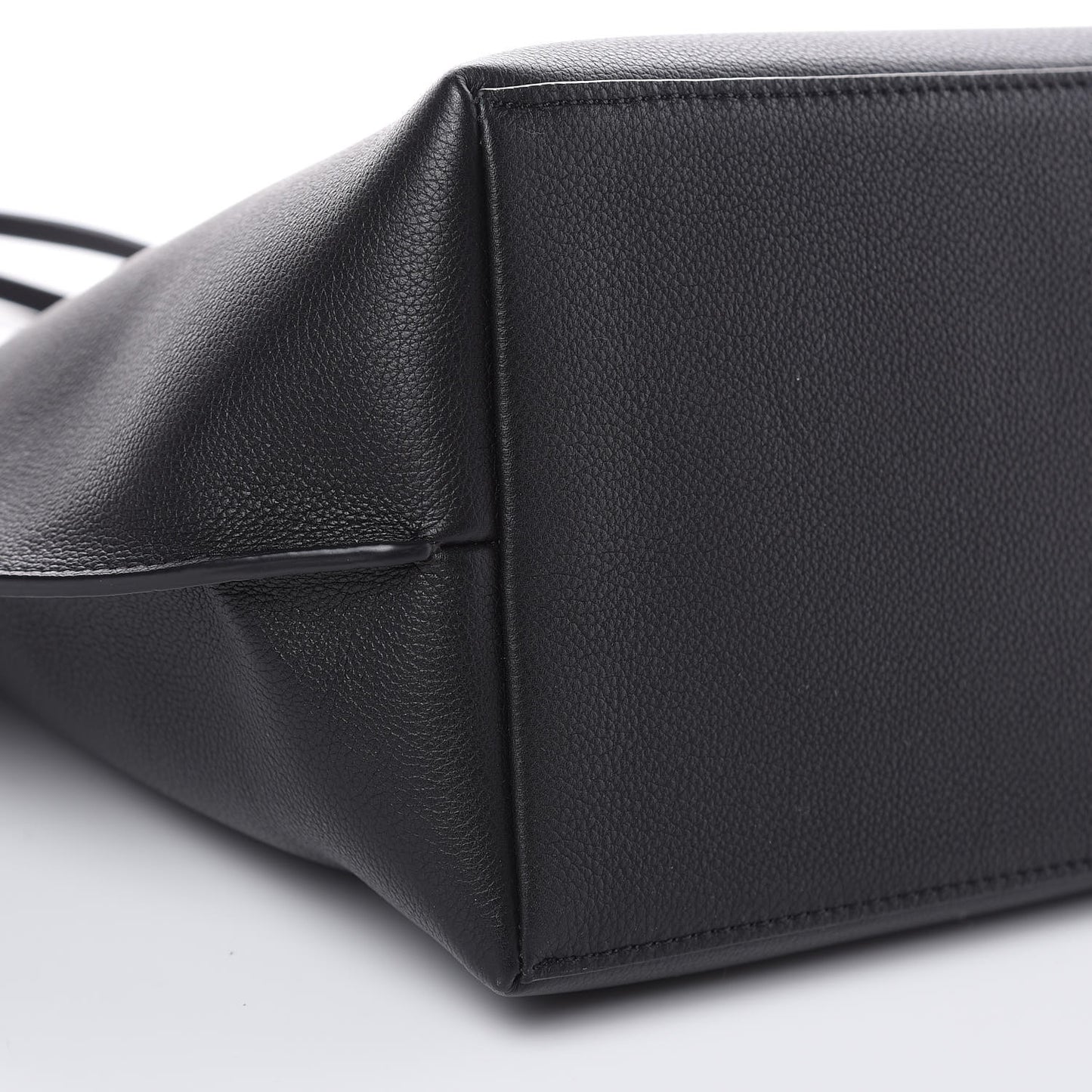 Calfskin Lockme Go Tote Black