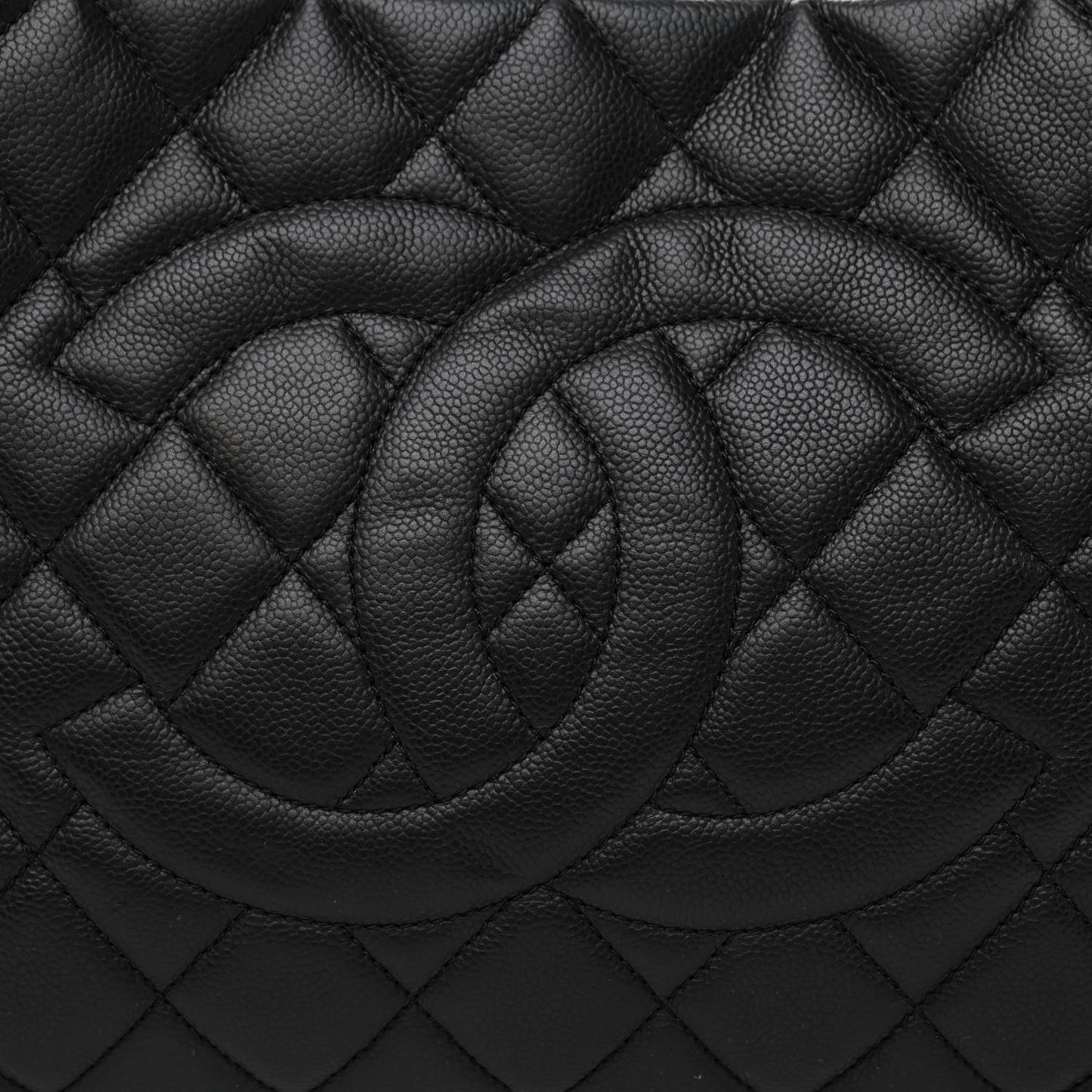 Caviar Quilted Expandable Zip Shoulder Bag Black