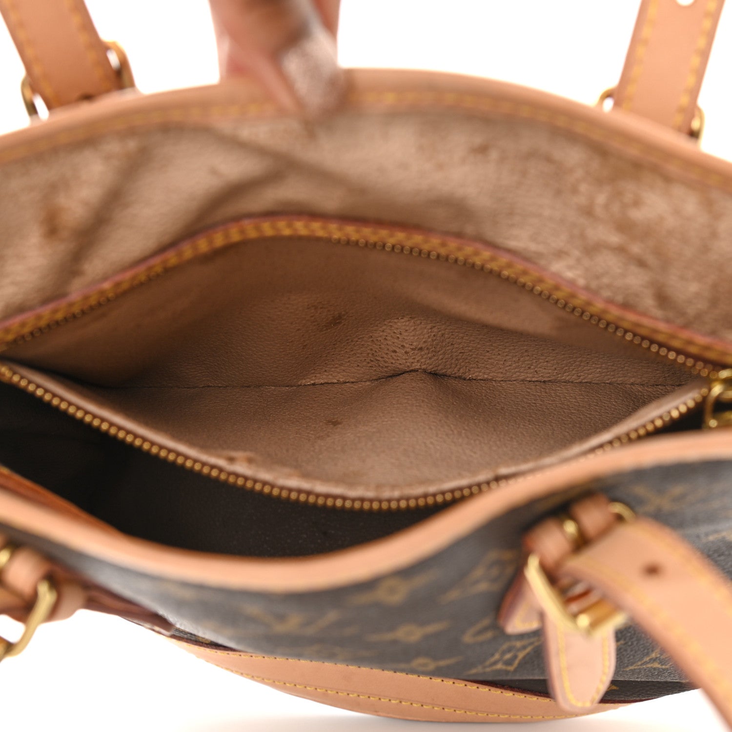 Louis Vuitton Monogram Petit Bucket 23 12 of 19