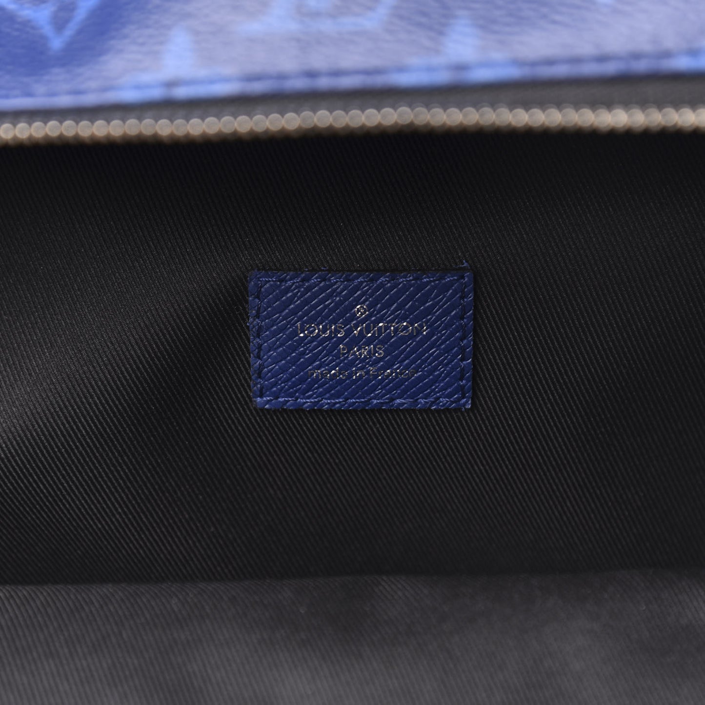 Taiga Monogram Discovery Backpack PM Cobalt