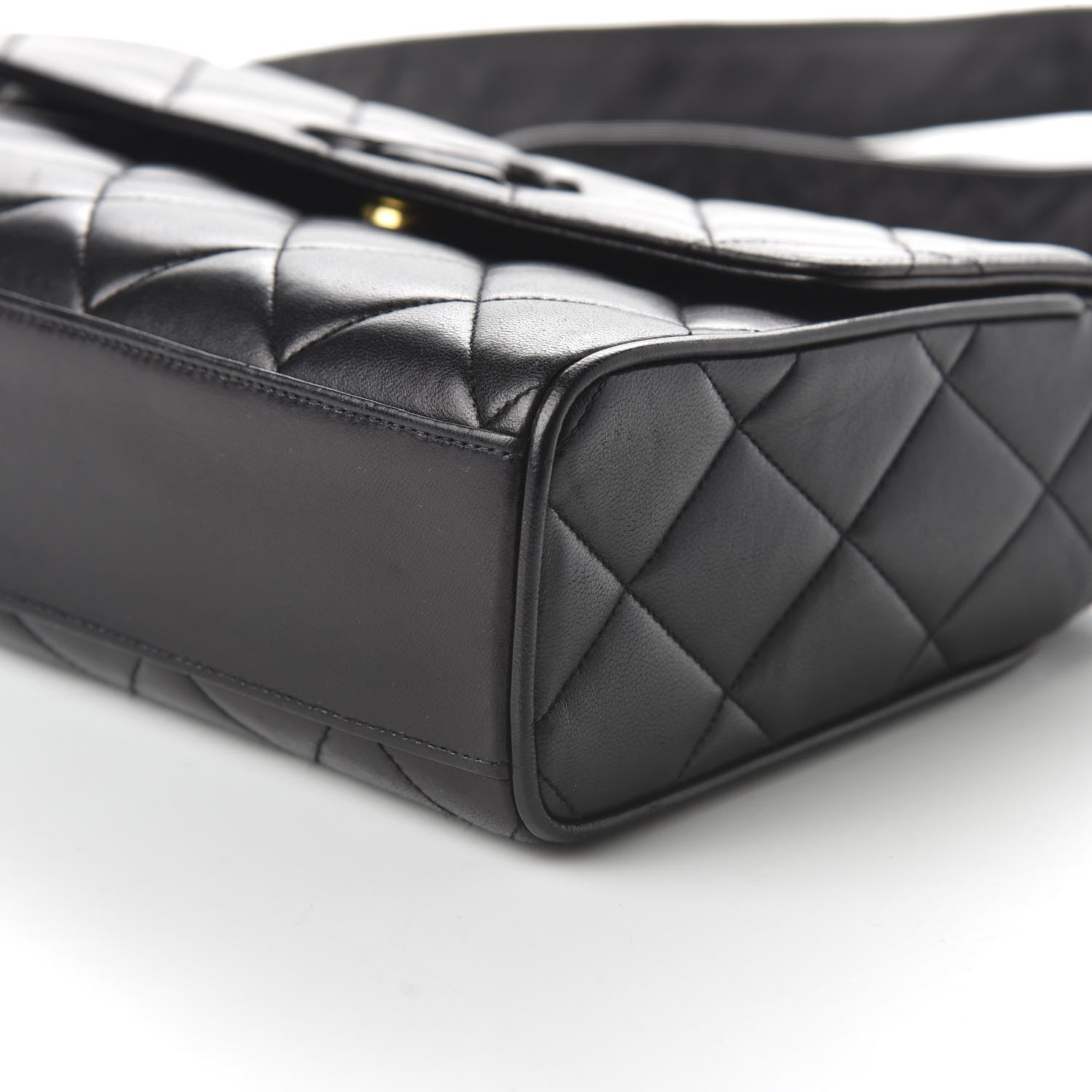Chanel Lambskin Quilted CC Flap Shoulder Bag Black 7 of 10