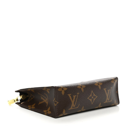 Louis Vuitton Monogram Toiletry Pouch 15 4 of 8