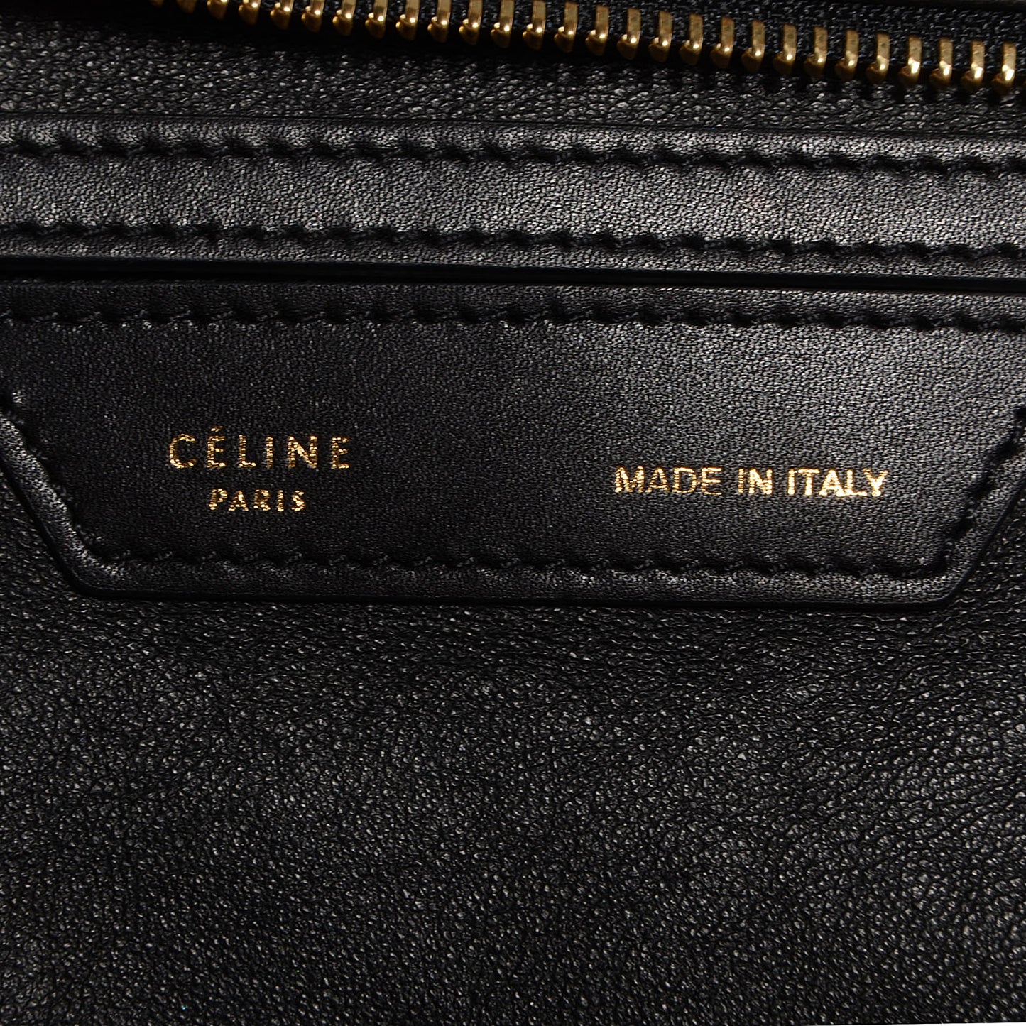 Smooth Calfskin Canvas Medium Trapeze Black