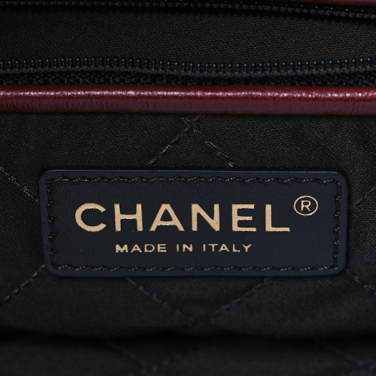 Metallic Calfskin Quilted Large Chanel 22 Burgundy