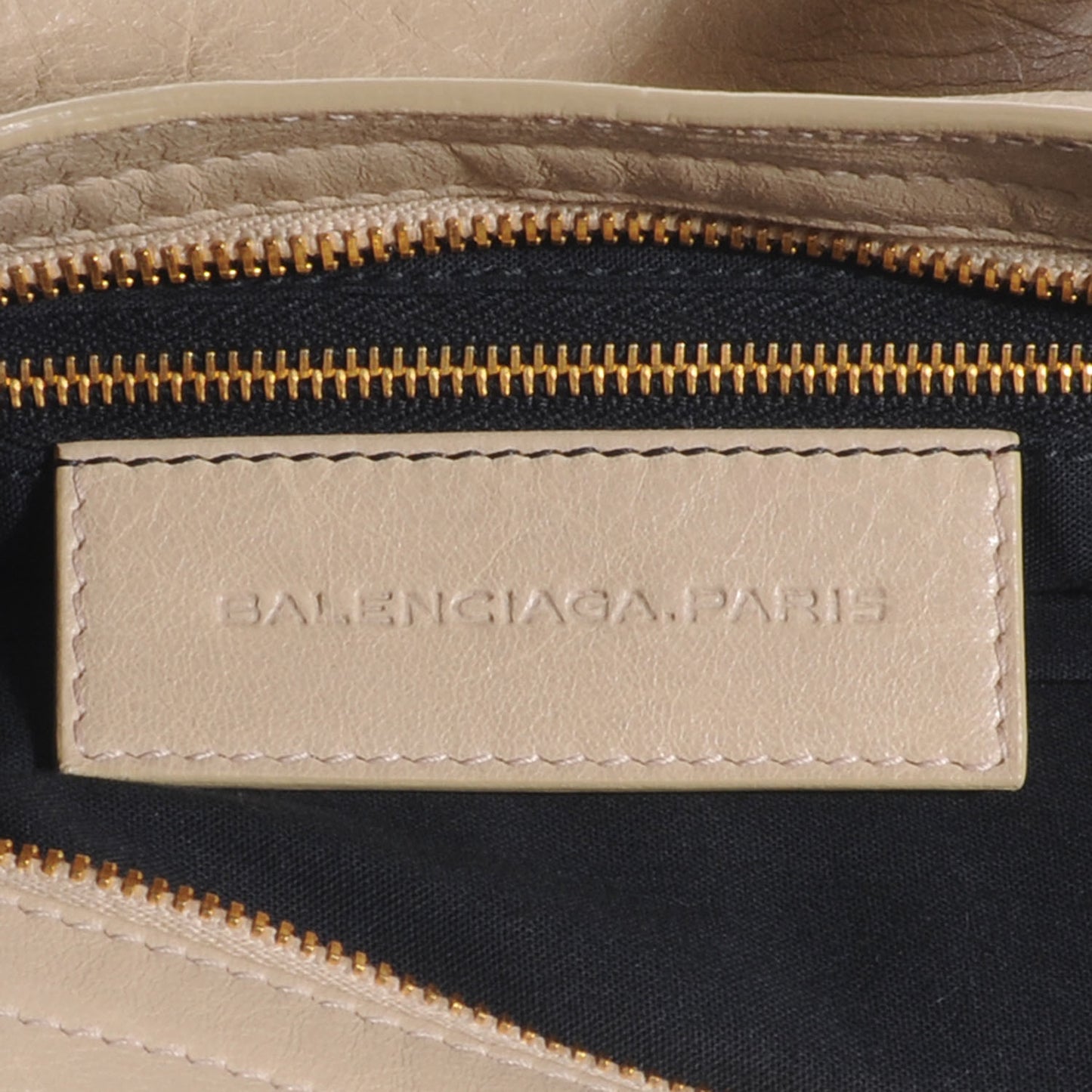 Agneau Giant 12 Gold Hardware City Dune