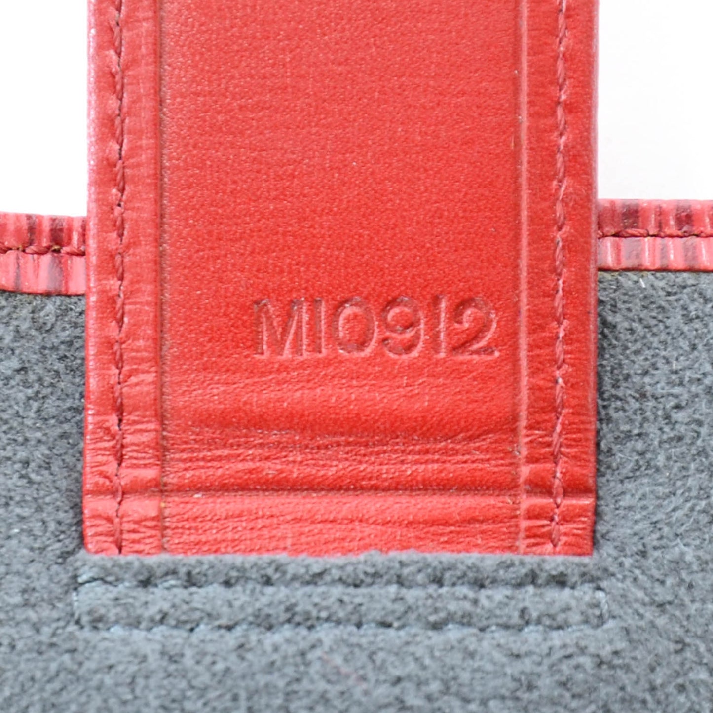 Epi Rouleau Bijoux Jewelry Roll Pouch Red