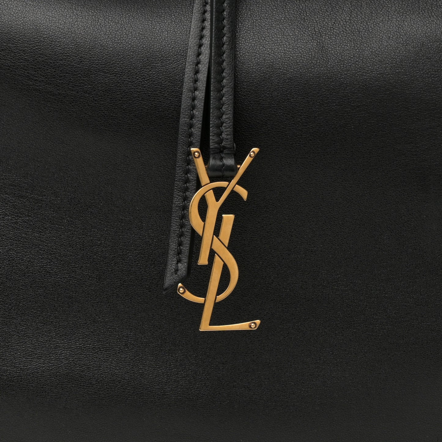 Lambskin Paris VII Pochon Black