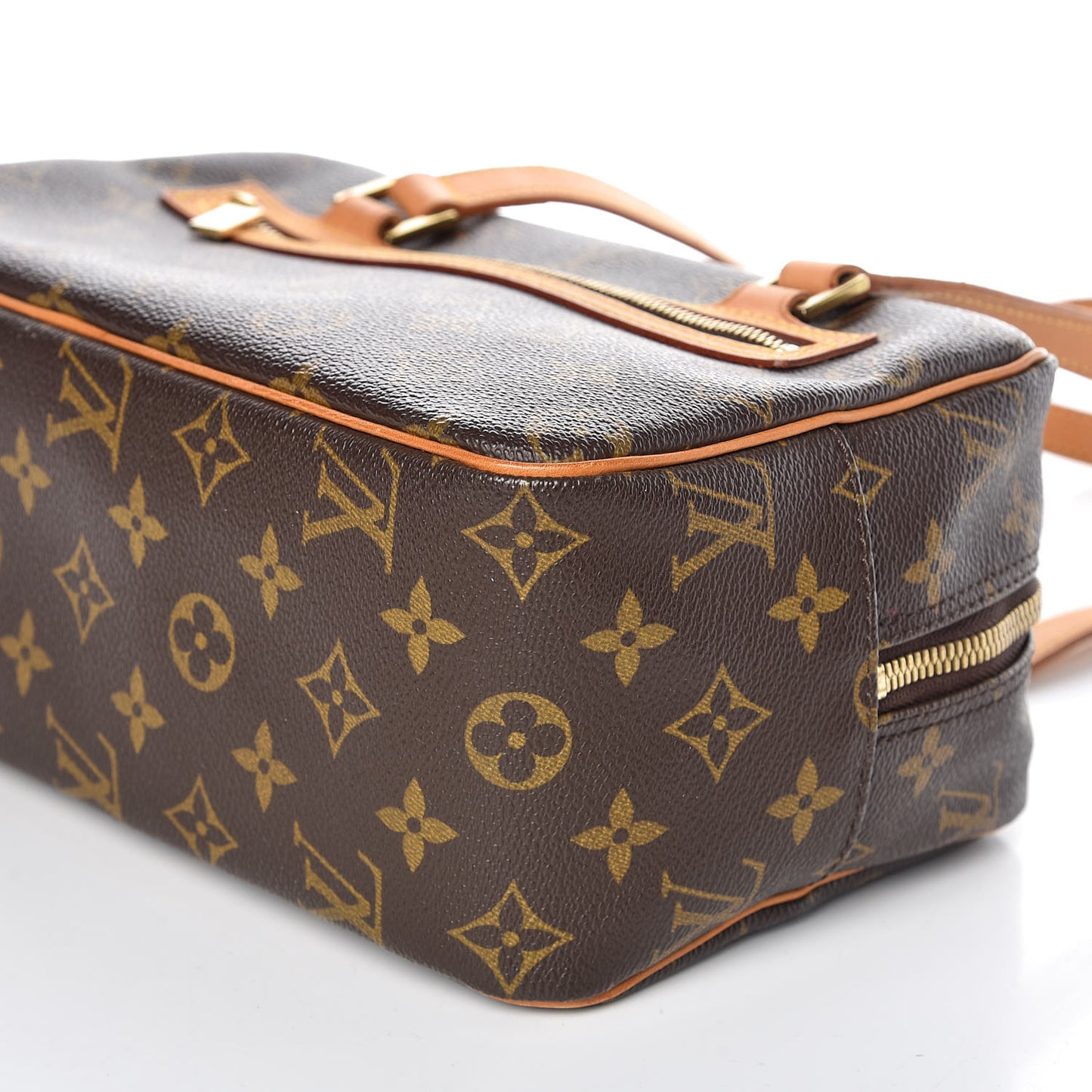 Monogram Cite MM