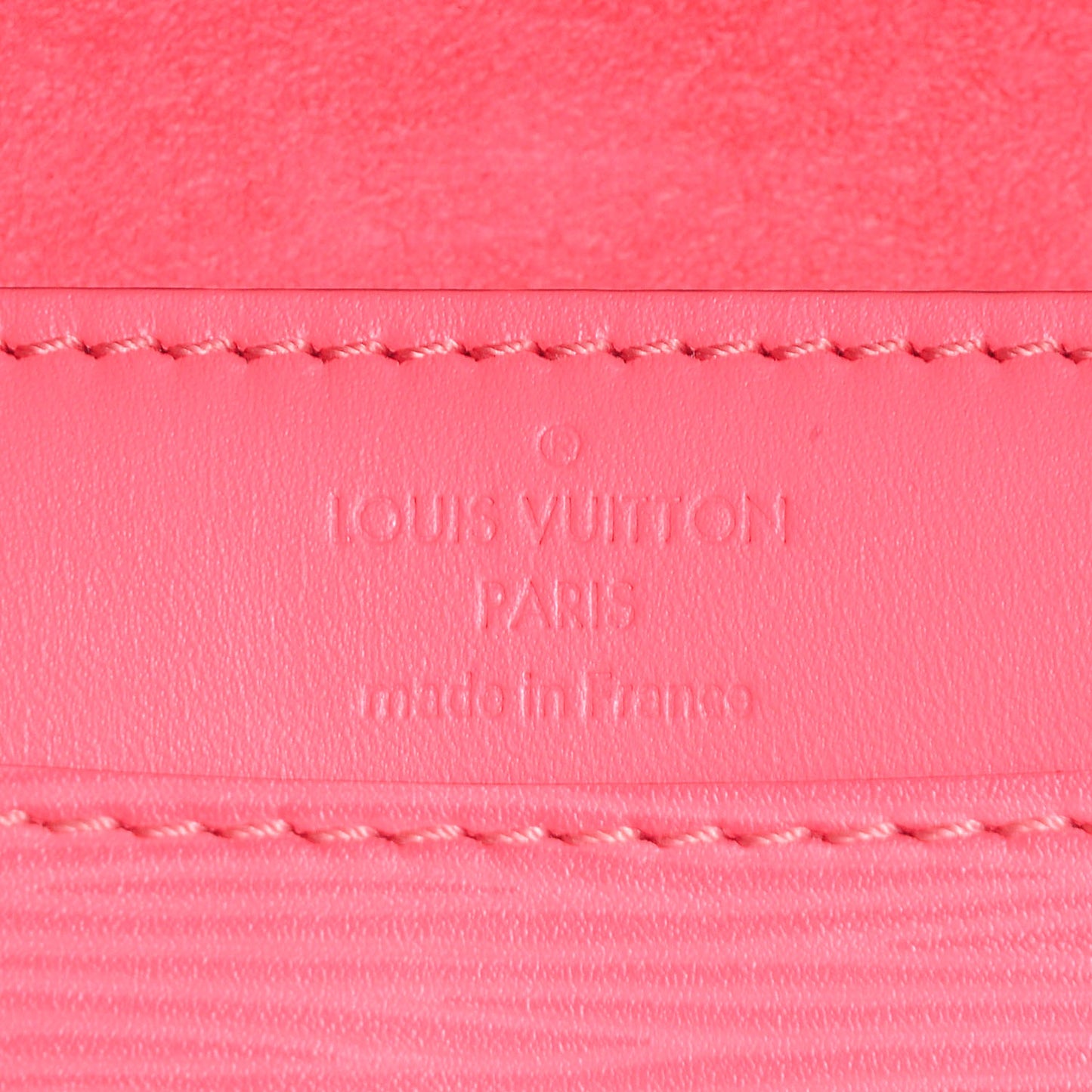 Epi Louise Strap PM Corail