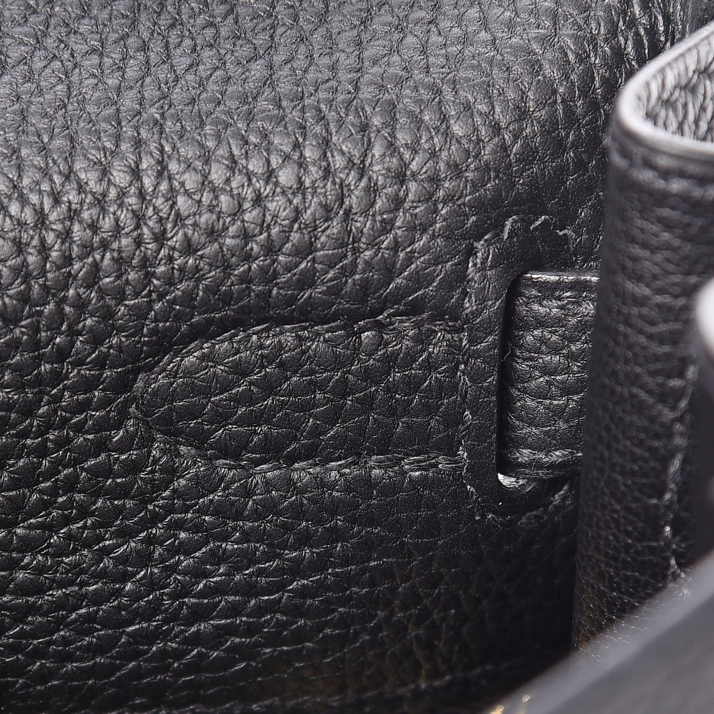 Togo Kelly Retourne 28 Black