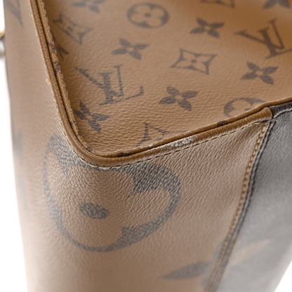 Louis Vuitton Reverse Monogram Giant Onthego MM 11 of 11