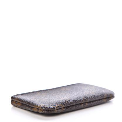 Louis Vuitton Monogram Key Pouch 4 of 9