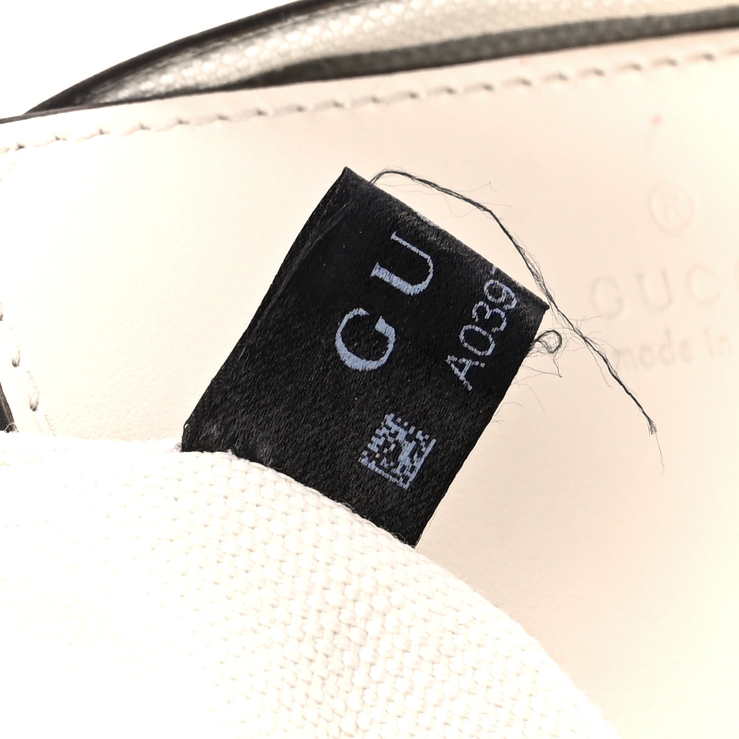 Gucci Calfskin Matelasse Monochrome Mini GG Marmont Crossbody Shoulder Bag White 7 of 11