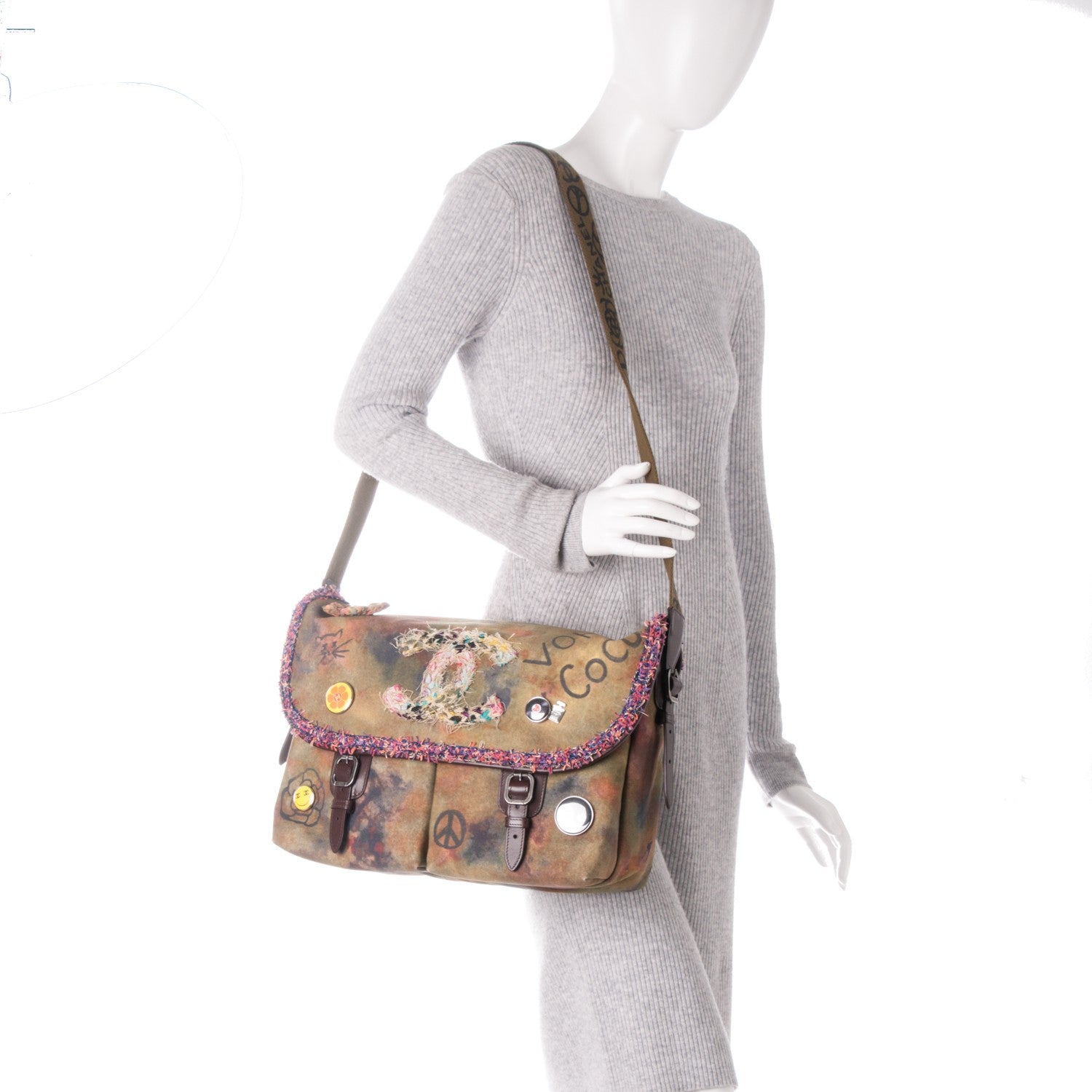 Chanel Washed Toile Large Graffiti On The Pavements Messenger Khaki Multicolor 2 of 7