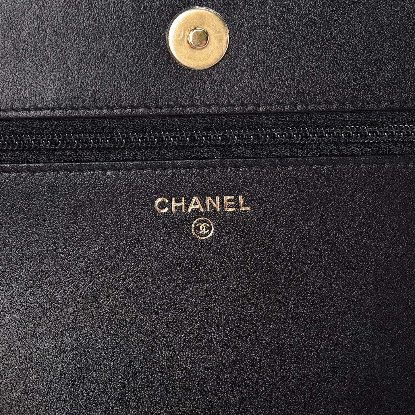 Caviar Quilted Boy Wallet On Chain WOC Black