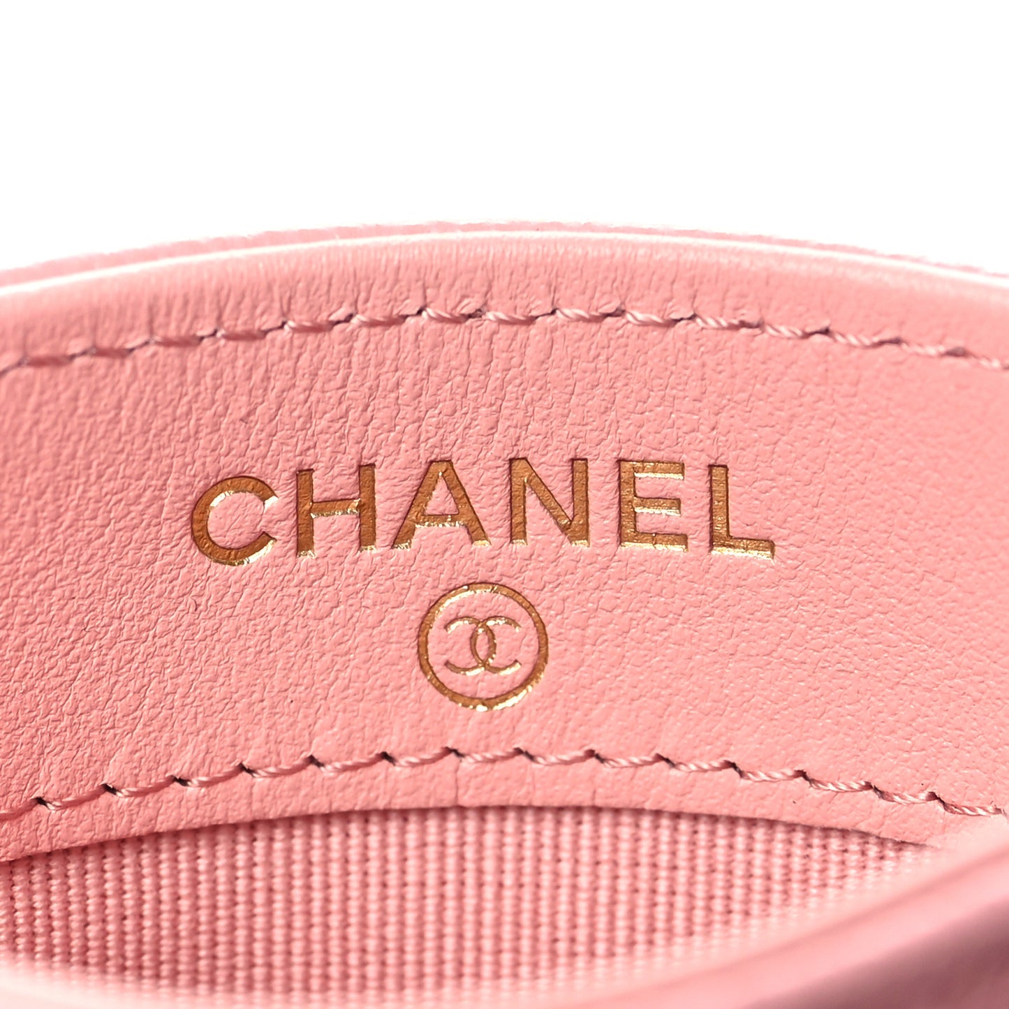 Caviar Quilted Card Holder Pink