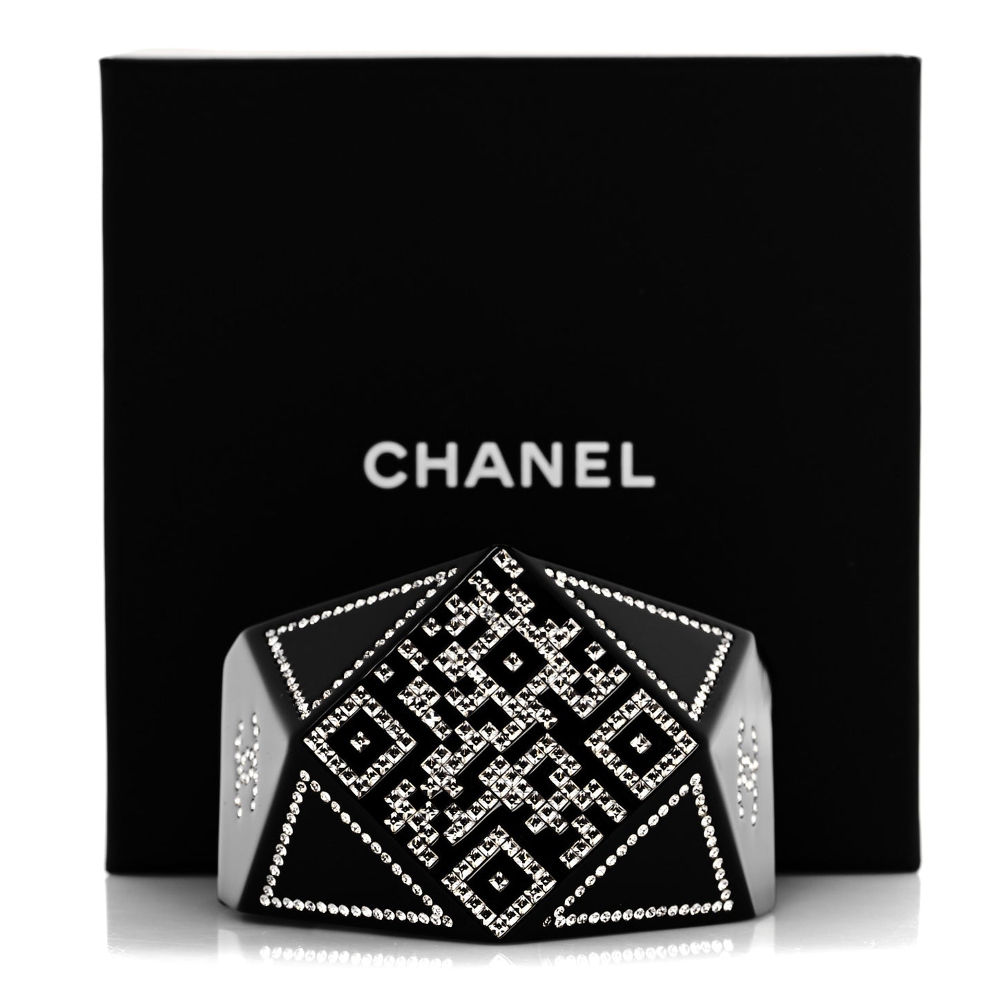 Resin Crystal CC Cuff Bracelet Black Silver