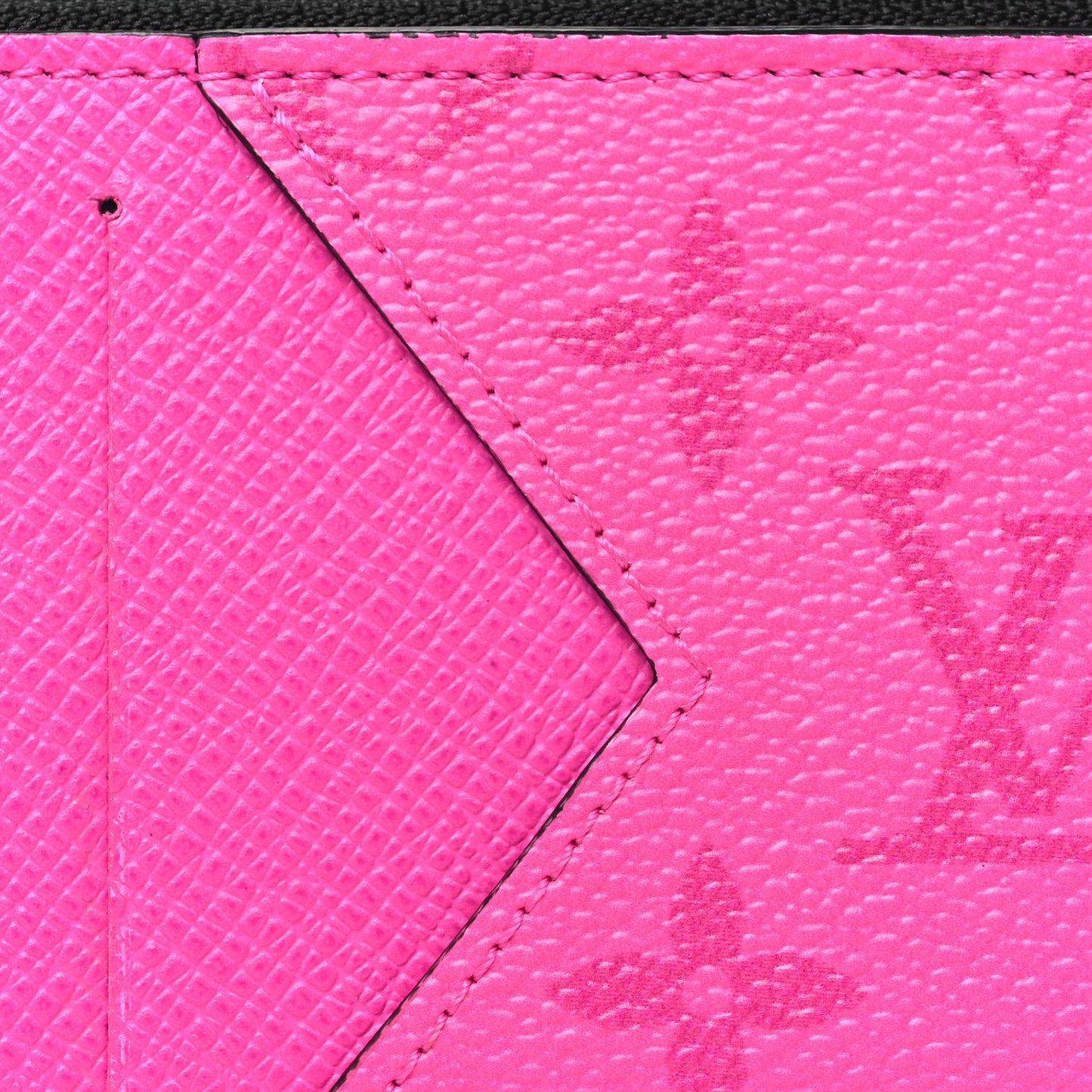 Taigarama Coin Card Holder Fuchsia