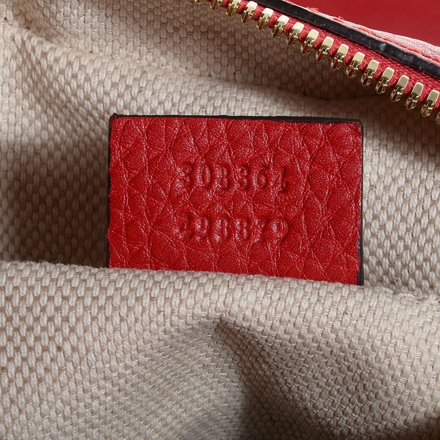 Pebbled Calfskin Small Soho Disco Bag Vibrant Red