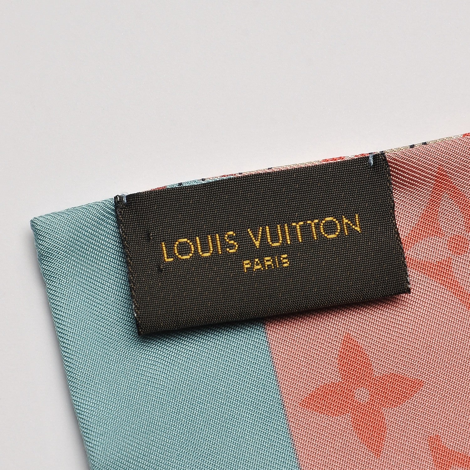 Louis Vuitton Silk Monogram Jungle 16 Bandeau Menthe 4 of 6