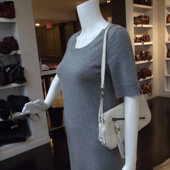 SALVATOREFERRAGAMOLeatherTasselShoulderBagIvory