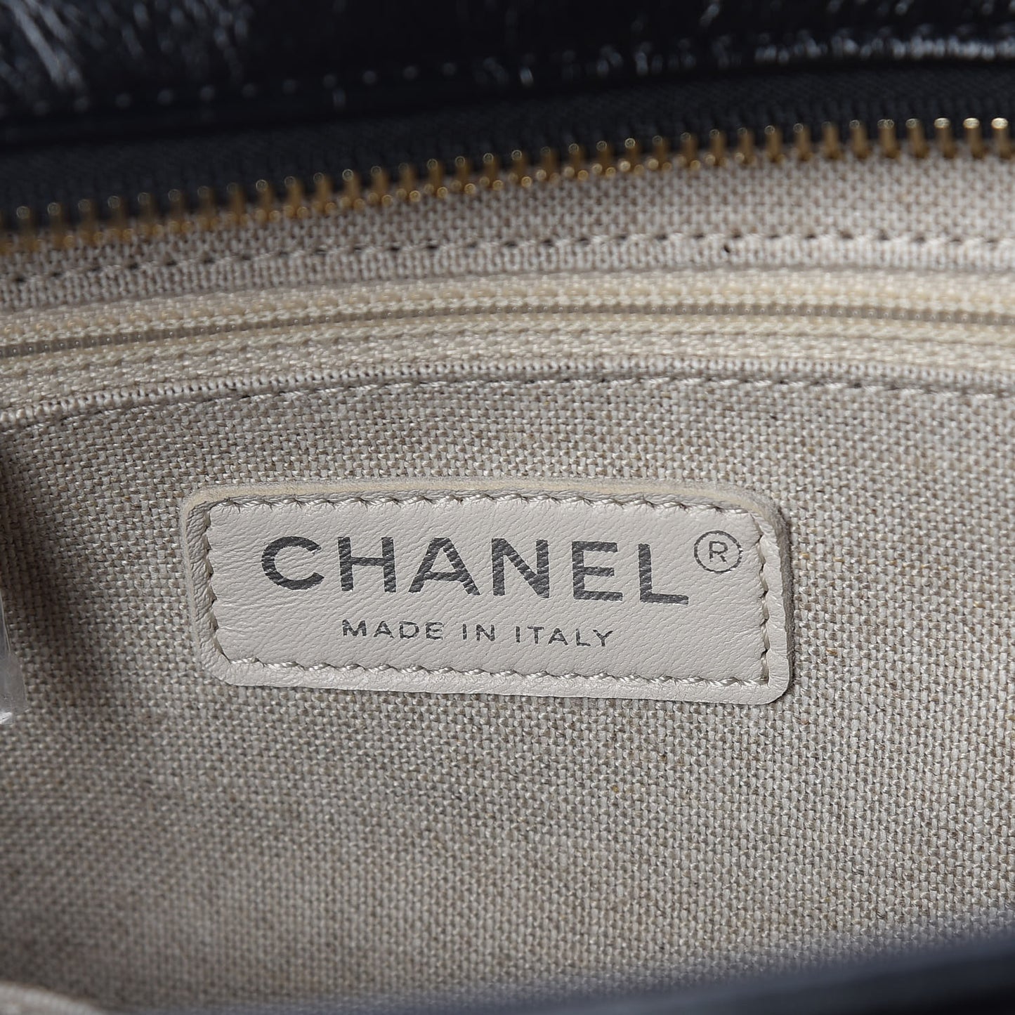 Tweed Calfskin Medium Gabrielle Hobo Black Brown