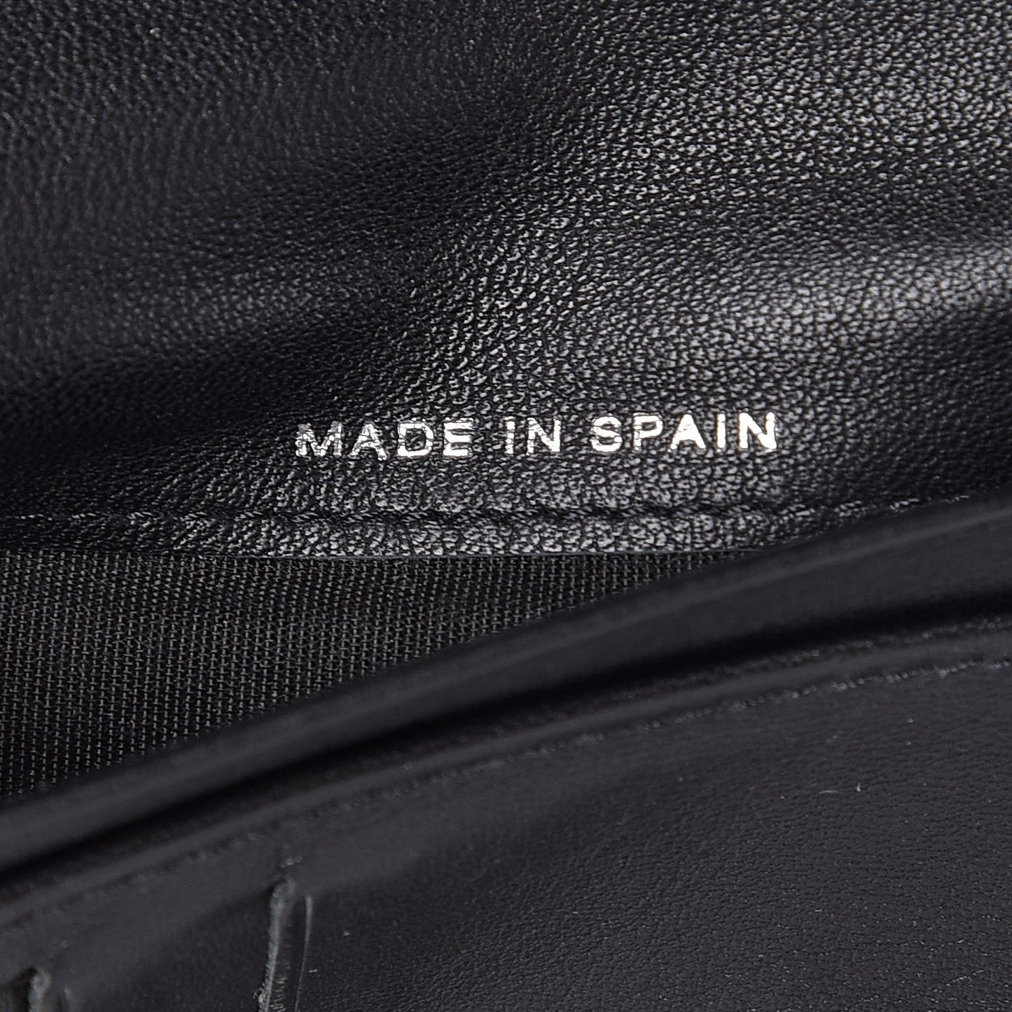 Patent Quilted Brilliant Zipped Pocket Wallet Black