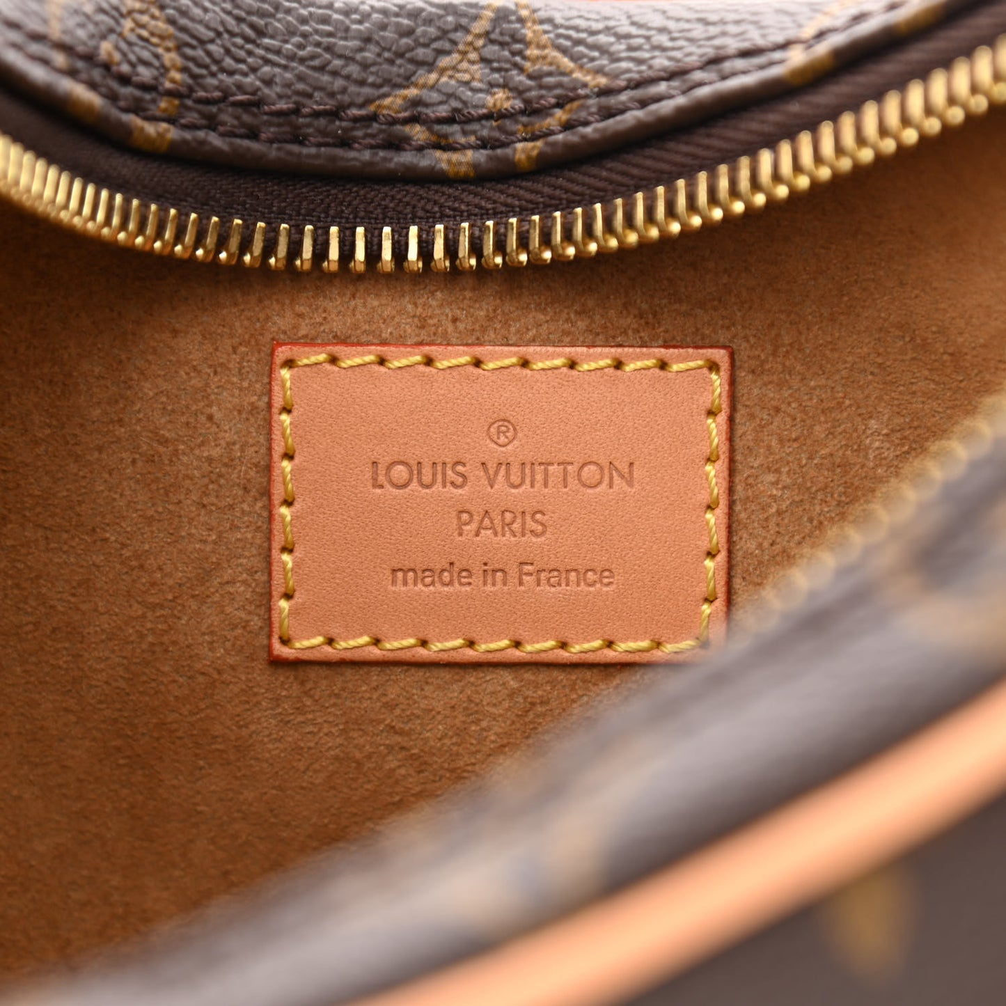 Monogram Loop