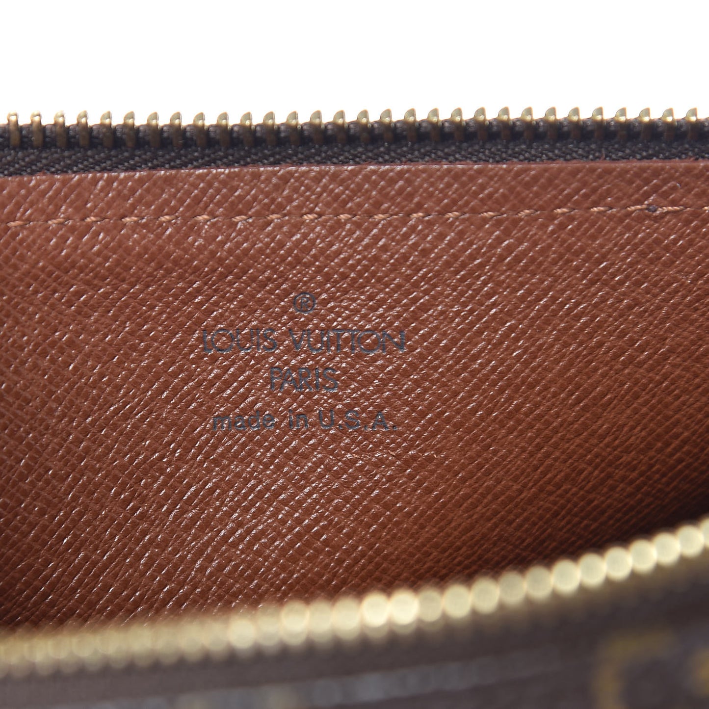 Monogram Papillon 26