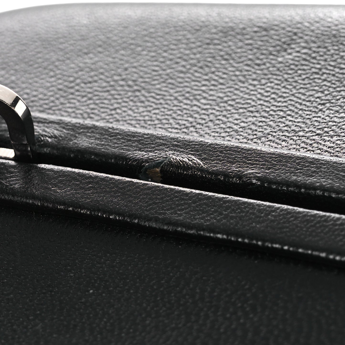 Calfskin G Chain Clutch Black