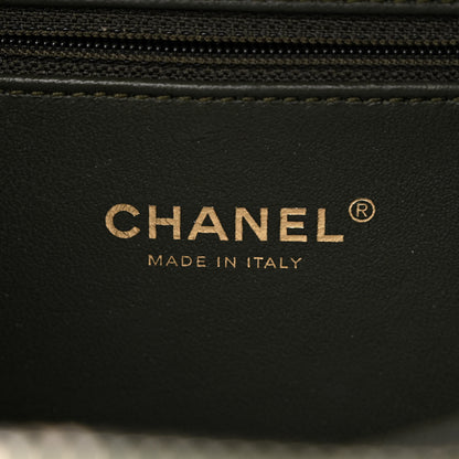 Chanel Iridescent Caviar Quilted Medium CC Filigree Vanity Case Green 6 of 10