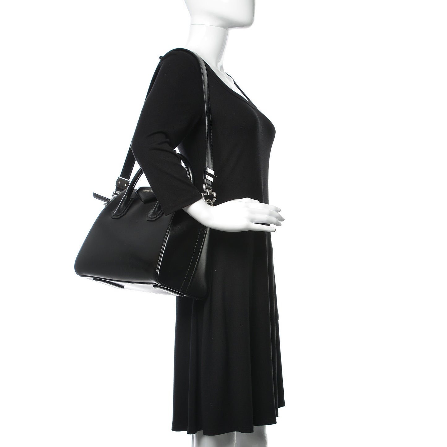 Shiny Lord Calfskin Small Antigona Black